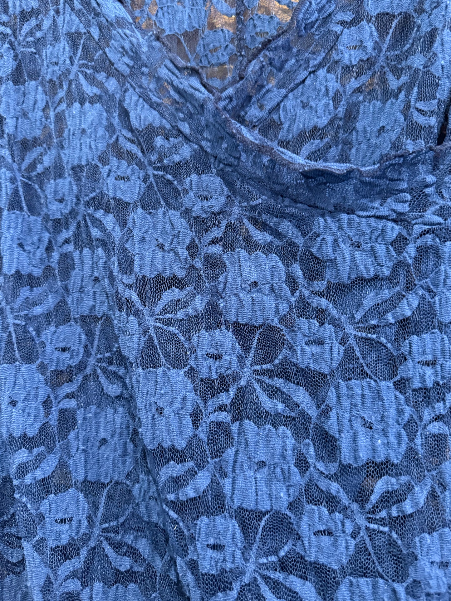 Vintage Y2K Karen Cole lace top. Size UK8-12