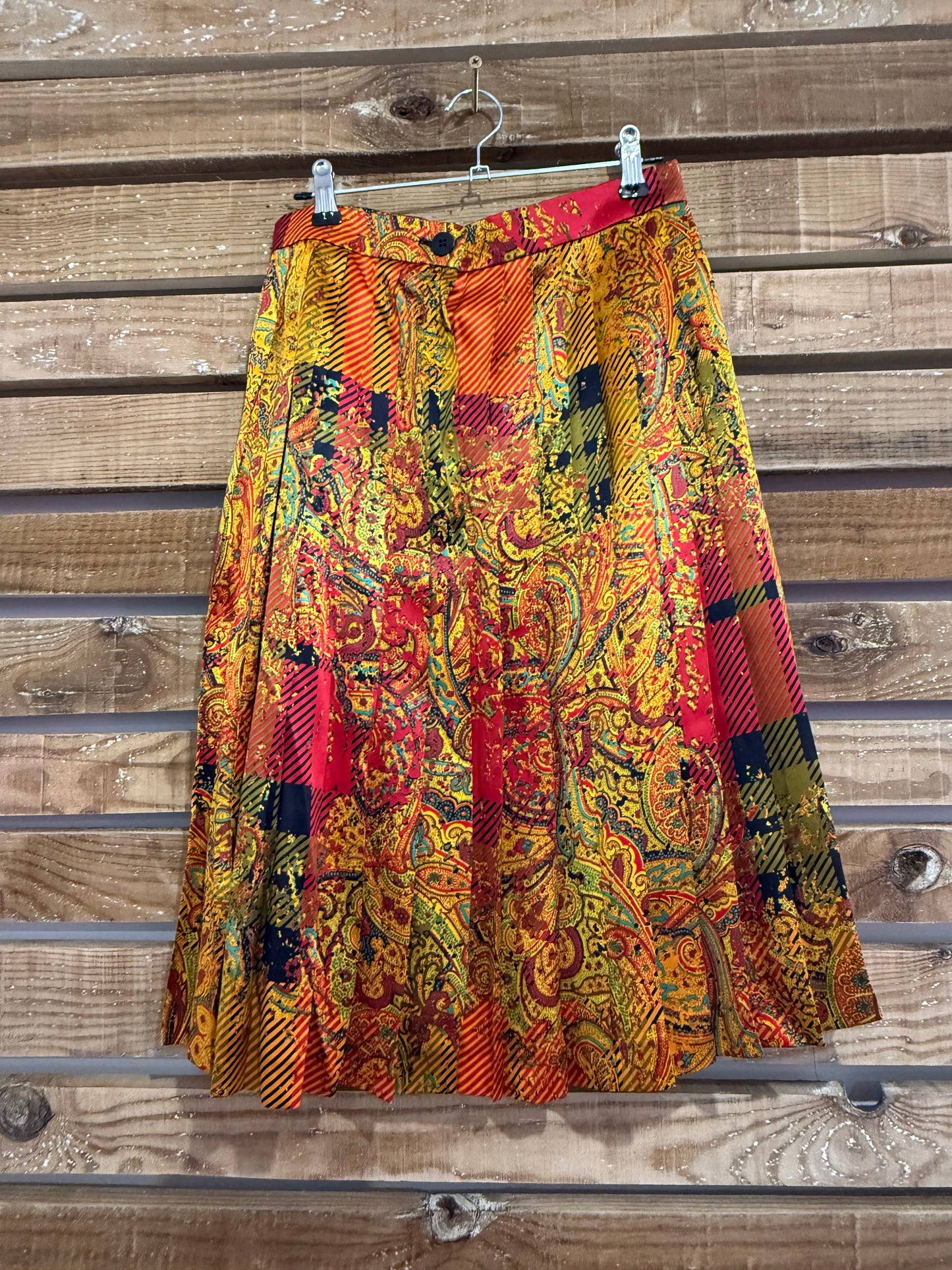 Vintage 80s Louis Feraud printed pattern silk skirt. Summer. Waist 28” size 8-10