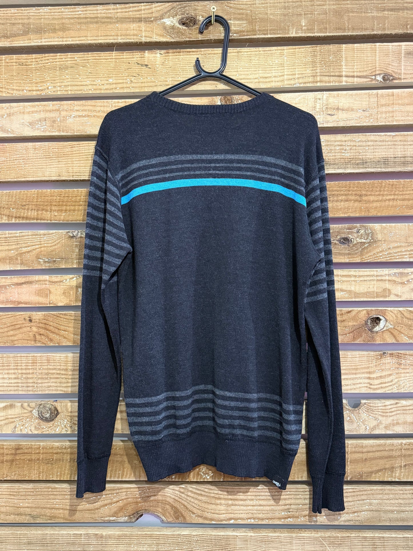 Vintage Y2K O’Neill Stripe Jumper. Size Large. Skate/ surf/ ski