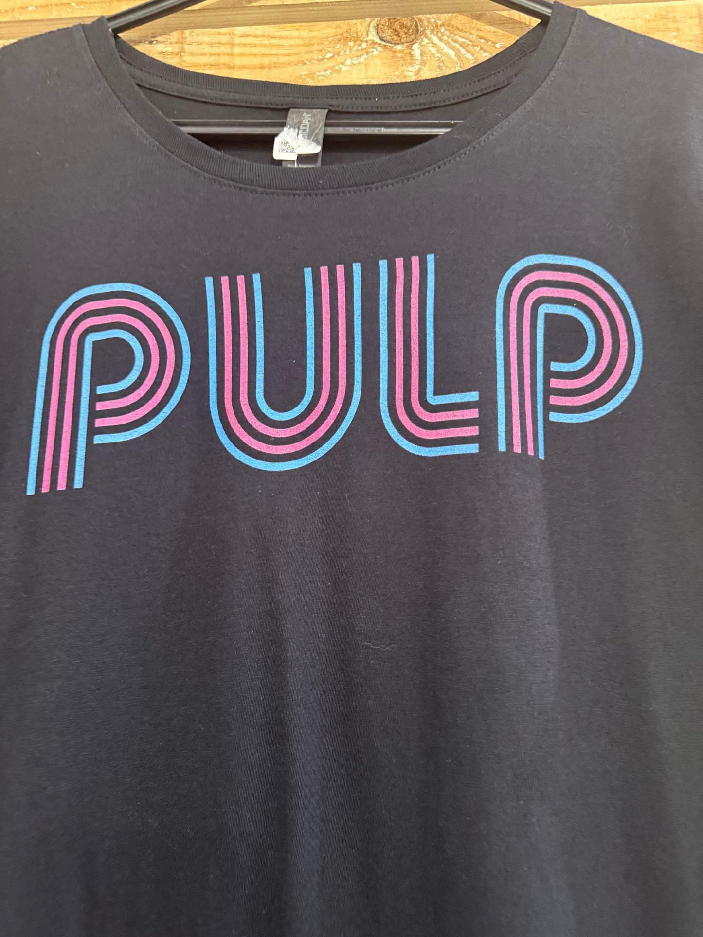 Vintage Y2K Pulp Graphic T-shirt. Size XXL.
