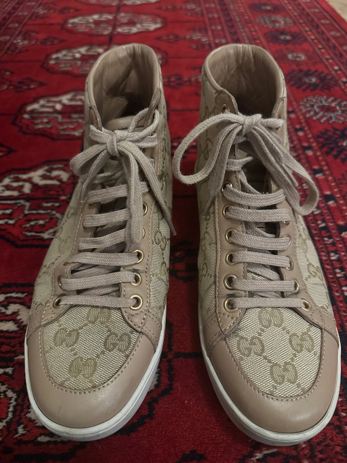Vintage Y2K Gucci original monogram GG trainers/ sneakers. Size 37 (UK4)