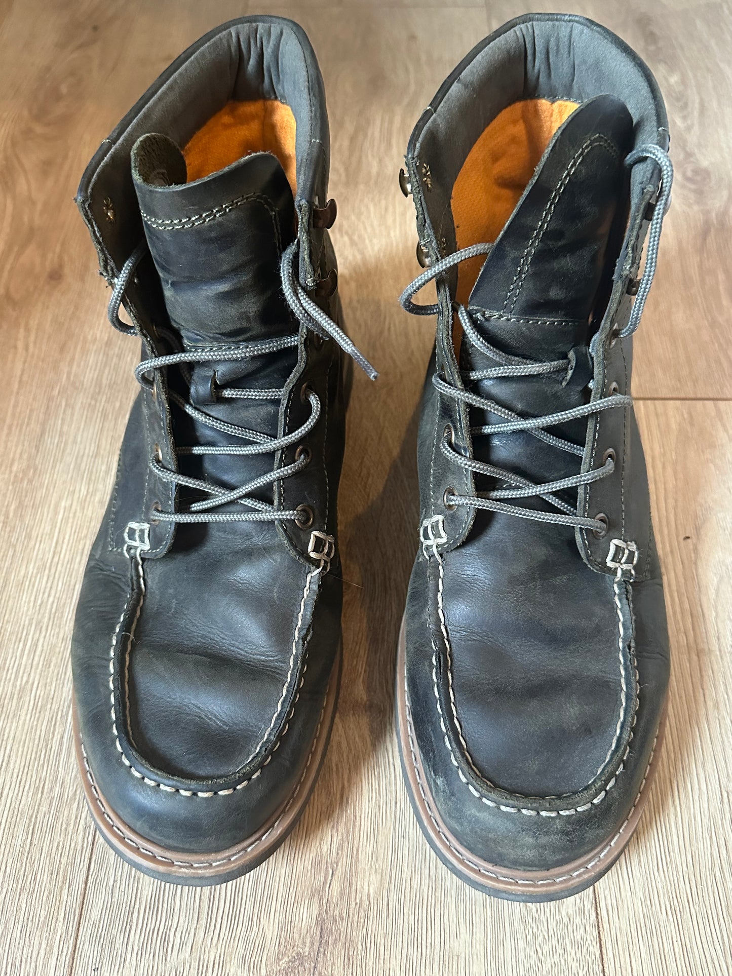 TIMBERLAND 'Newmarket II' Men's Green Full Grain Leather Walking Boots UK 8.5