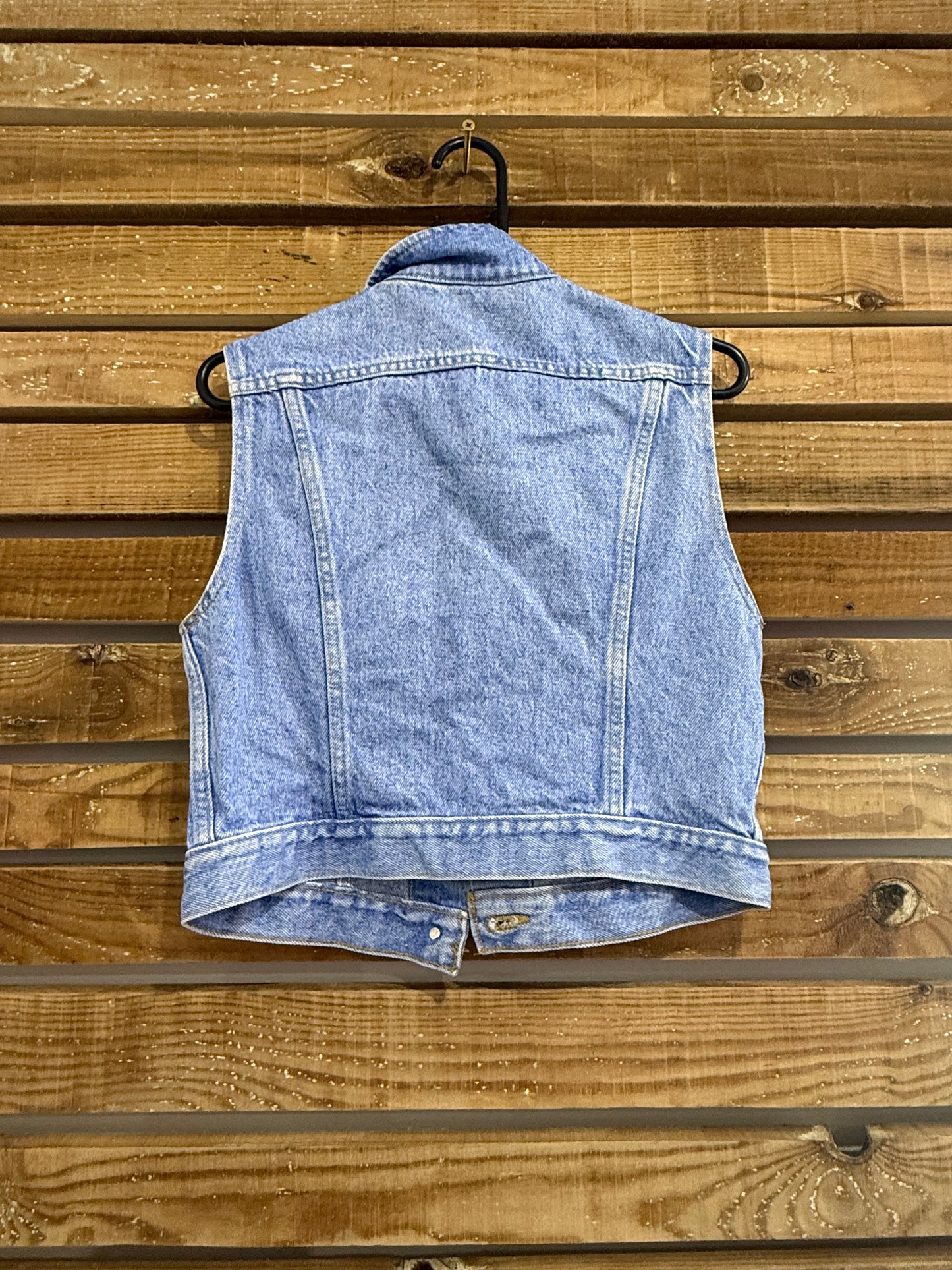 Vintage 80s Lee blue denim Gilet sleeveless Jacket. Size Medium. Festival/ Summer.