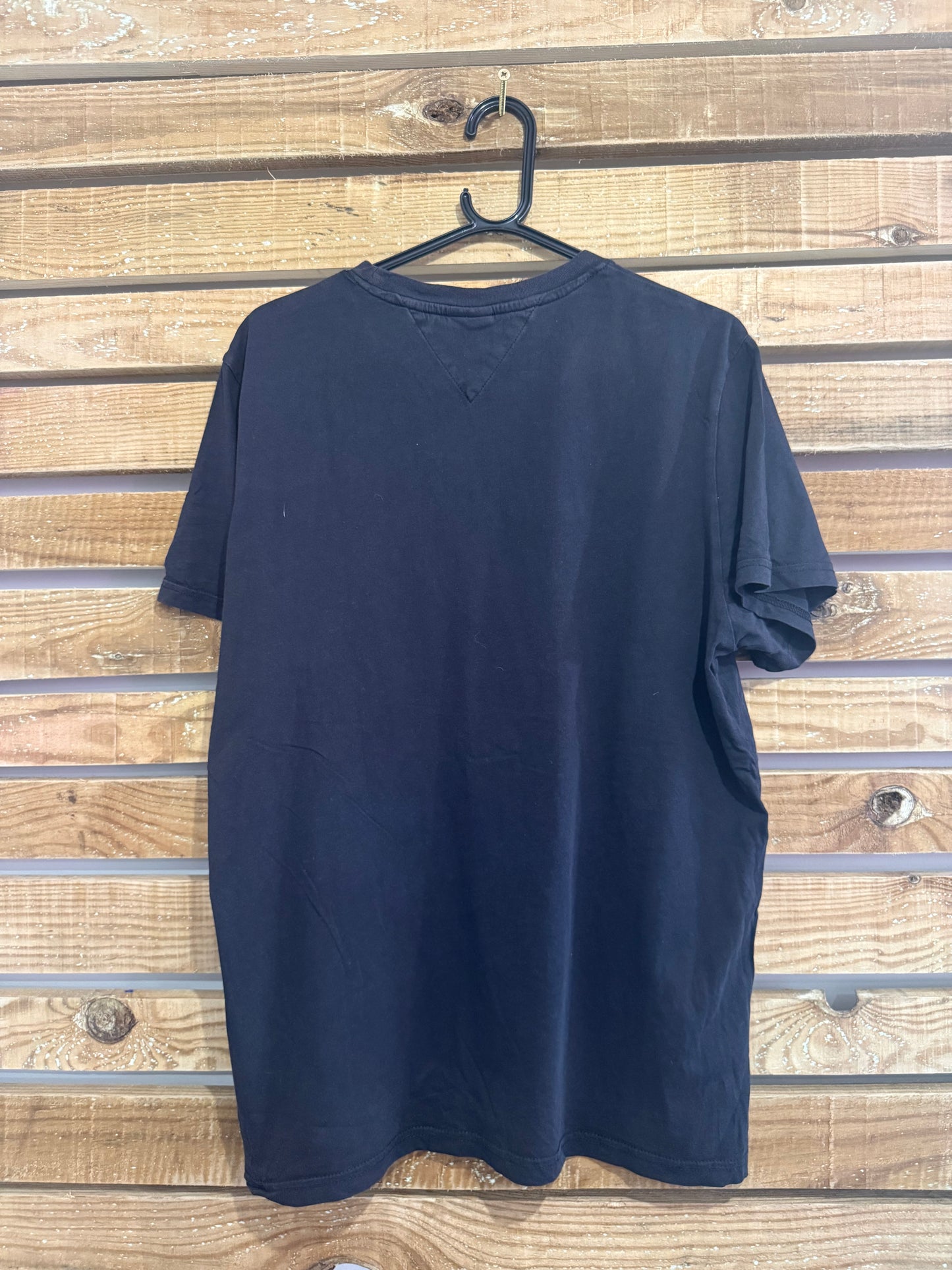 Vintage Y2K Tommy Hilfiger spell-out logo T-shirt. Size XL.
