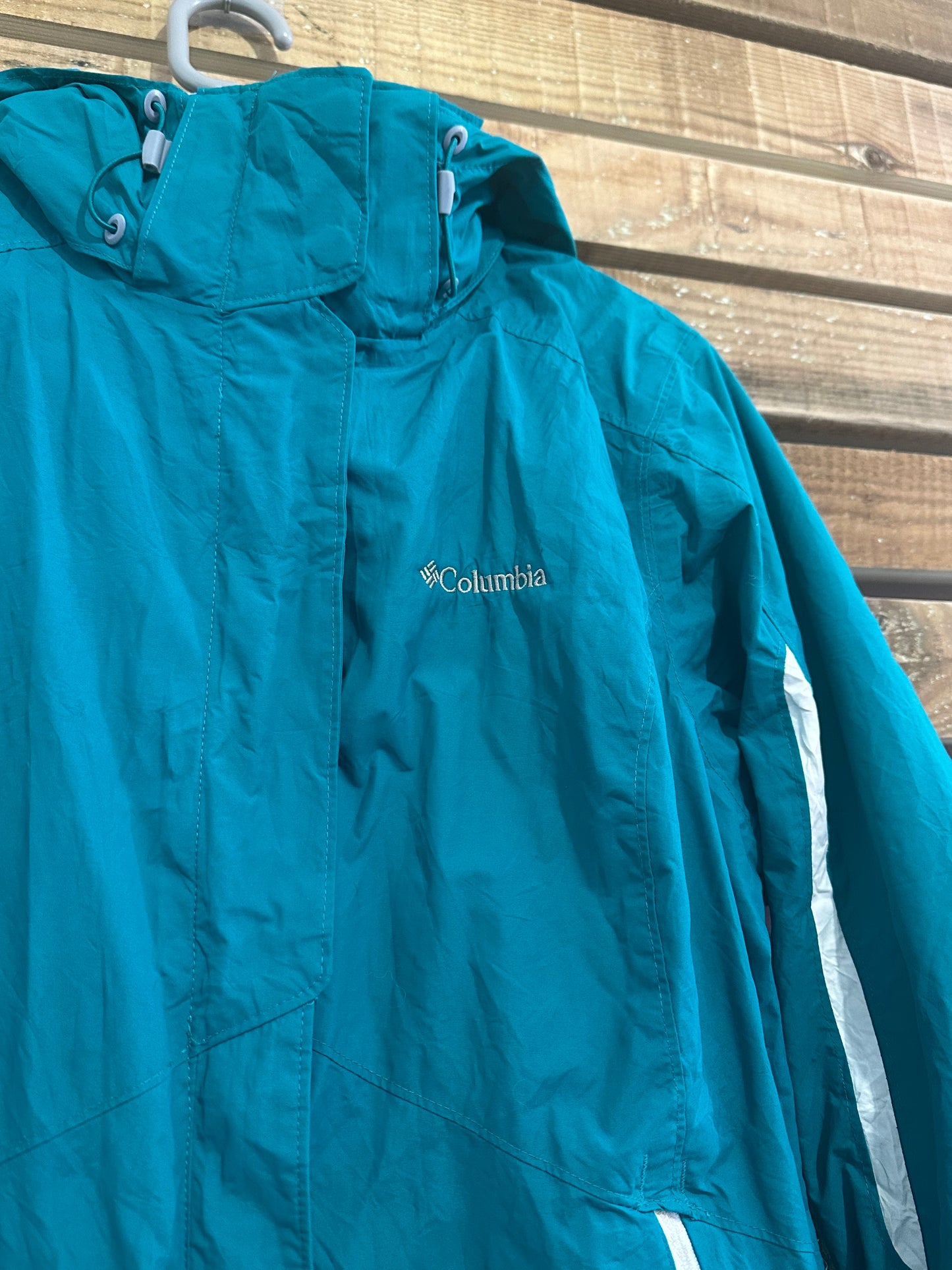 Vintage 90s Columbia Waterproof omnitech Outdoors Jacket/ Coat size Small. Turquoise.