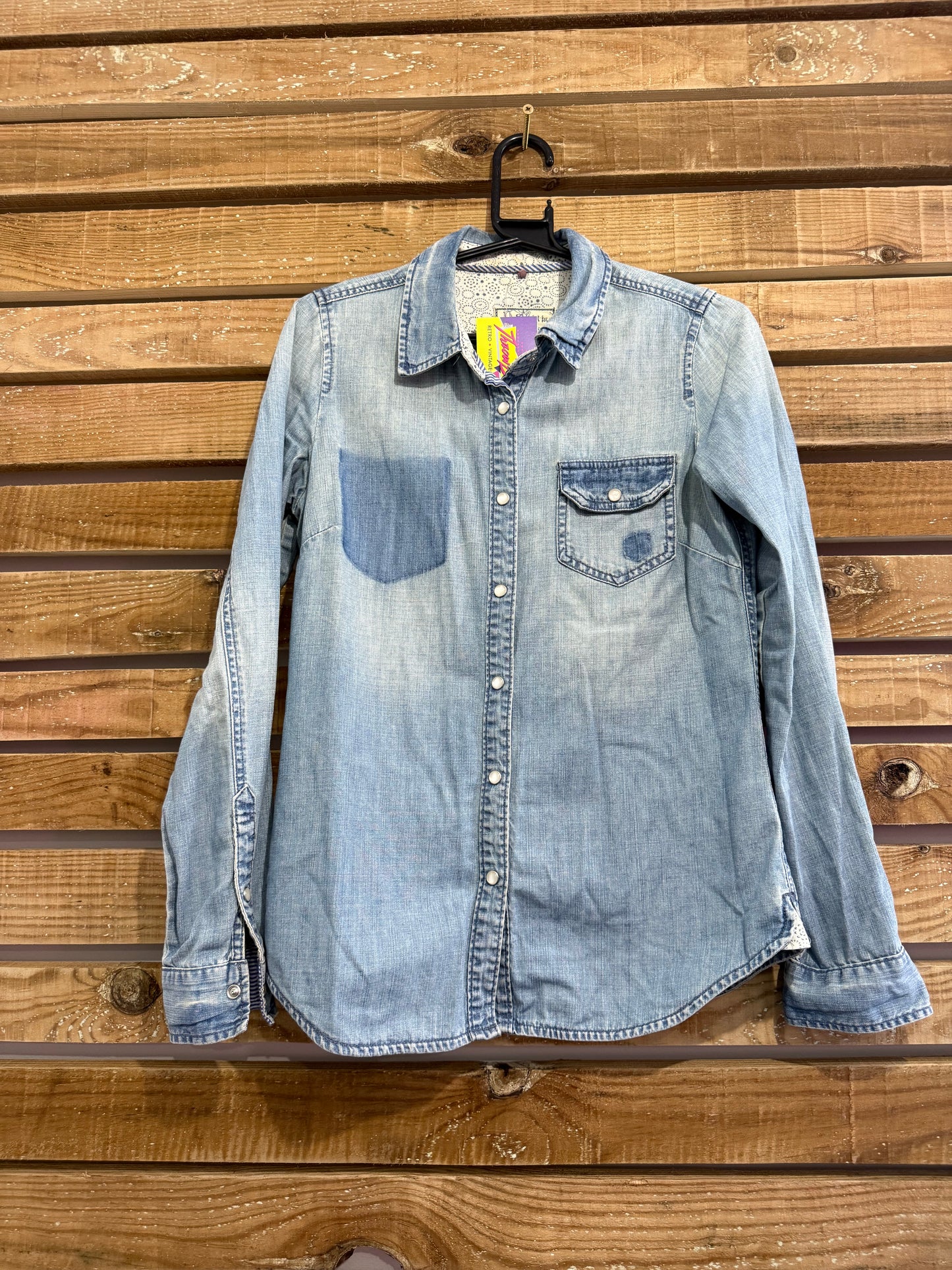 Fat face denim button up blue shirt. Size 10