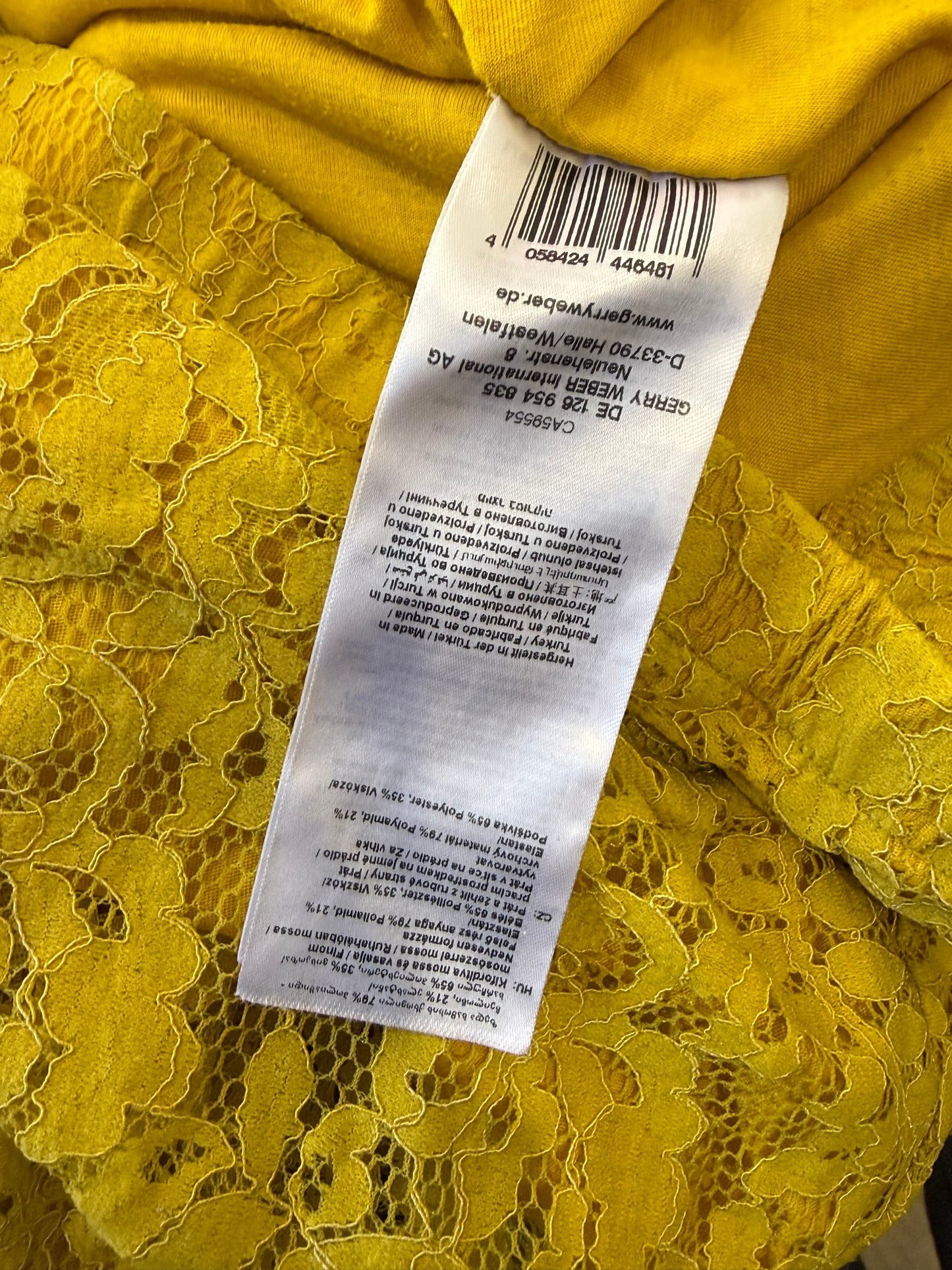 Gerry Weber lace zip up jacket/ top. Free sizing. Mustard.