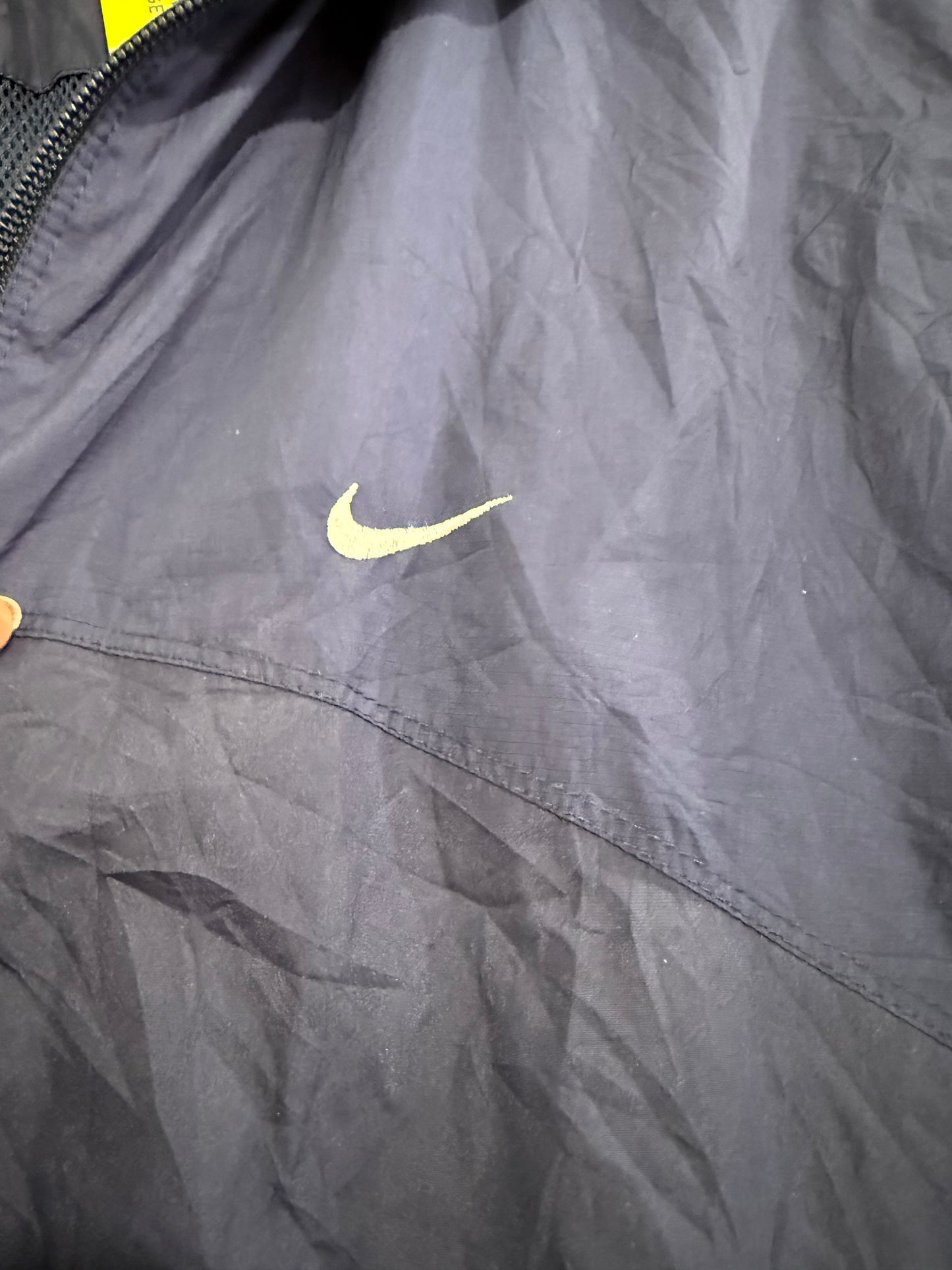 Vintage 90s Nike zip up windbreaker/ shell track jacket. Size Medium. Festival.