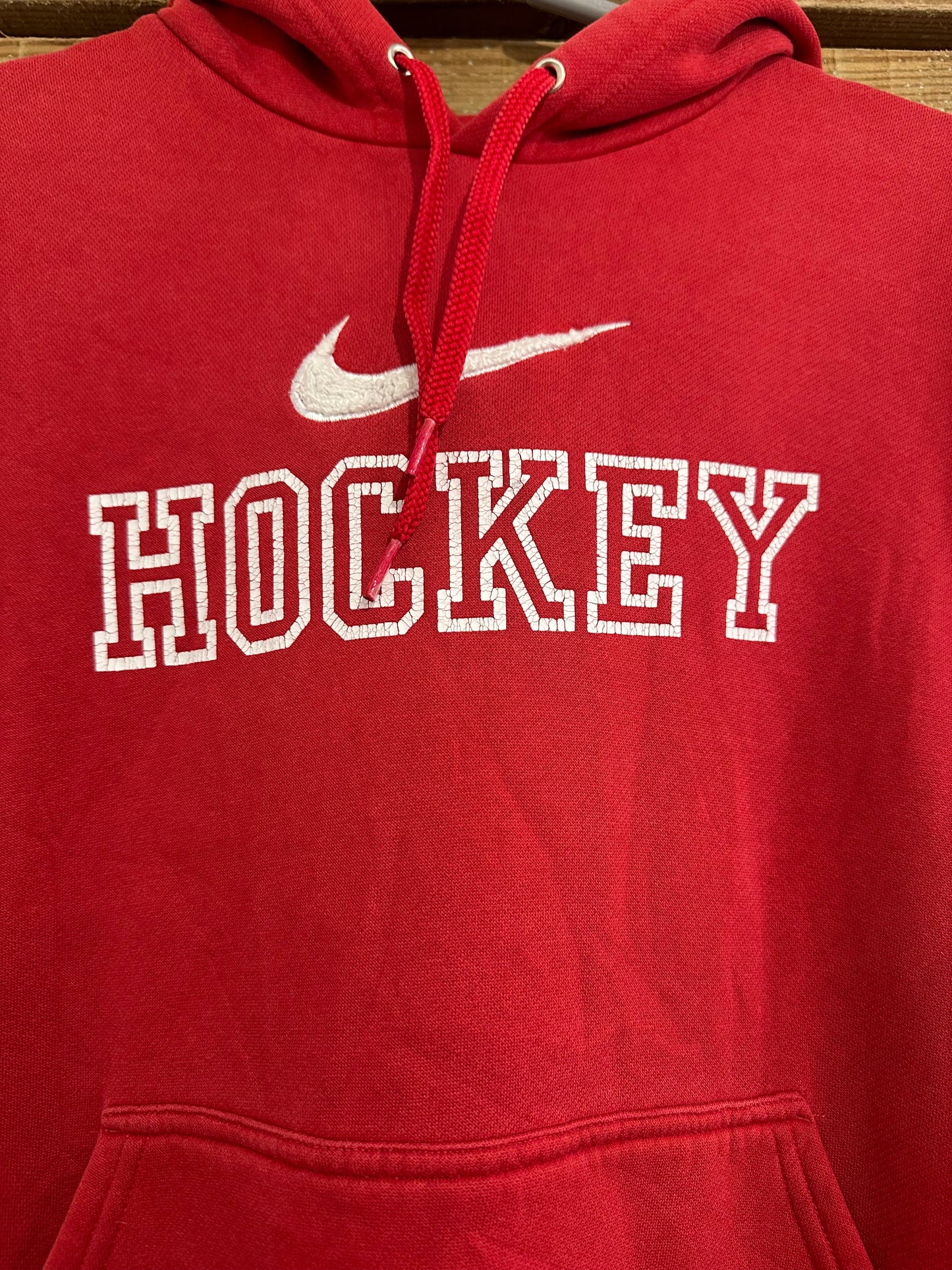 Vintage 90s Nike Spell-out hoodie/ hooded sweater. Red. Size large.
