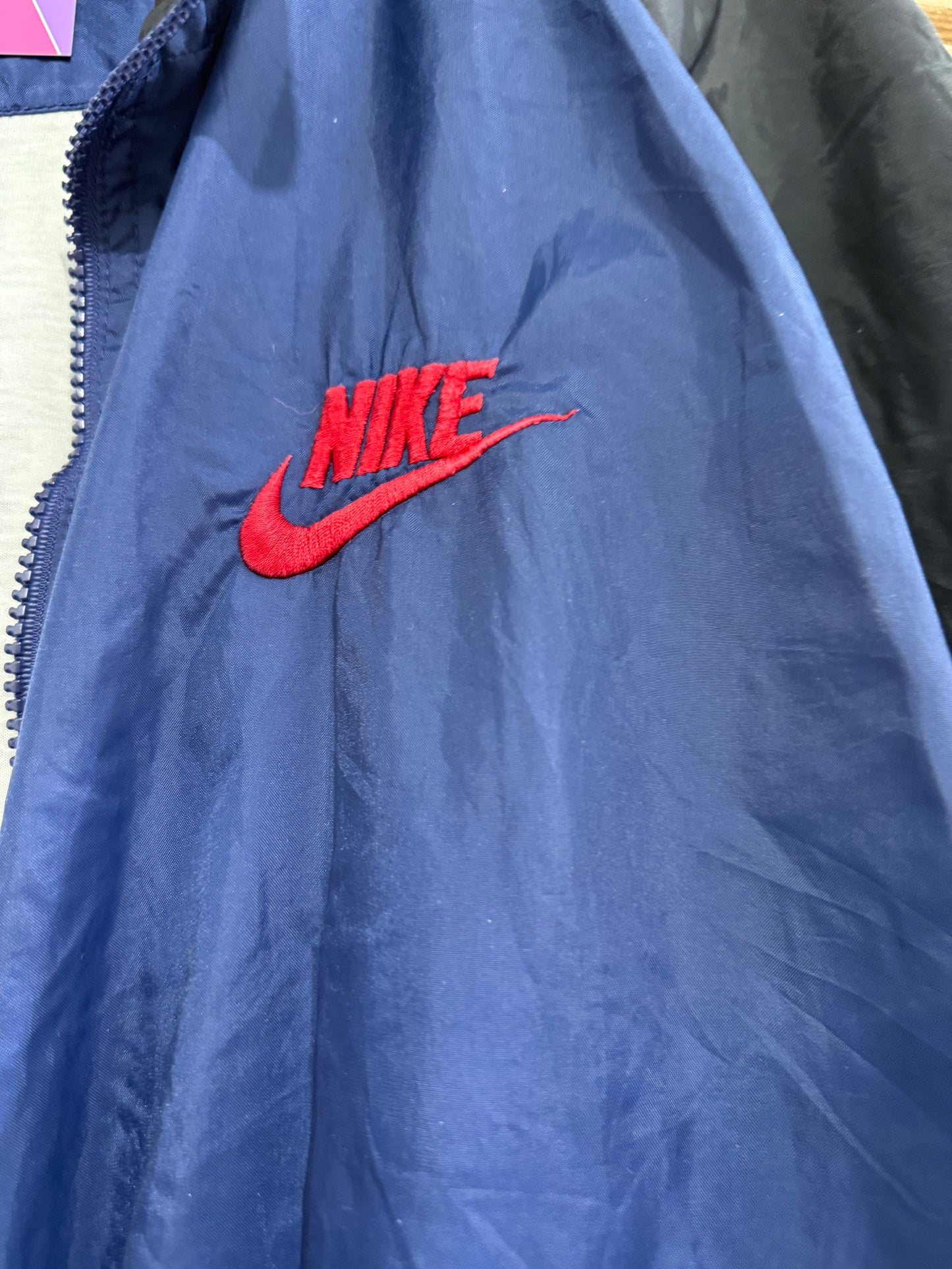 Vintage 90s Nike Swoosh zip up windbreaker/ shell track jacket. Size XL. Festival.