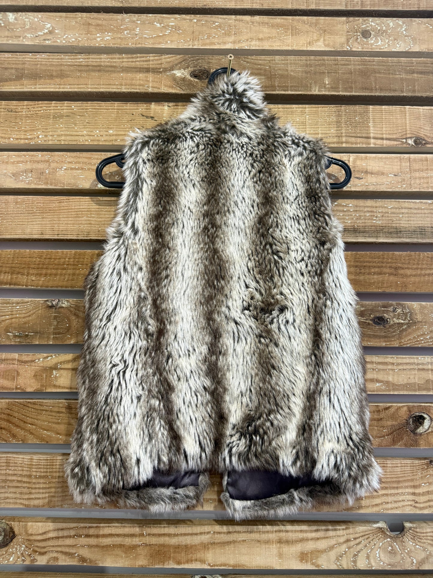 Vintage Y2K Faux Fur/ Fluffy Gilet/Sleeveless Jacket/ Gilet. Size 10. Festival.