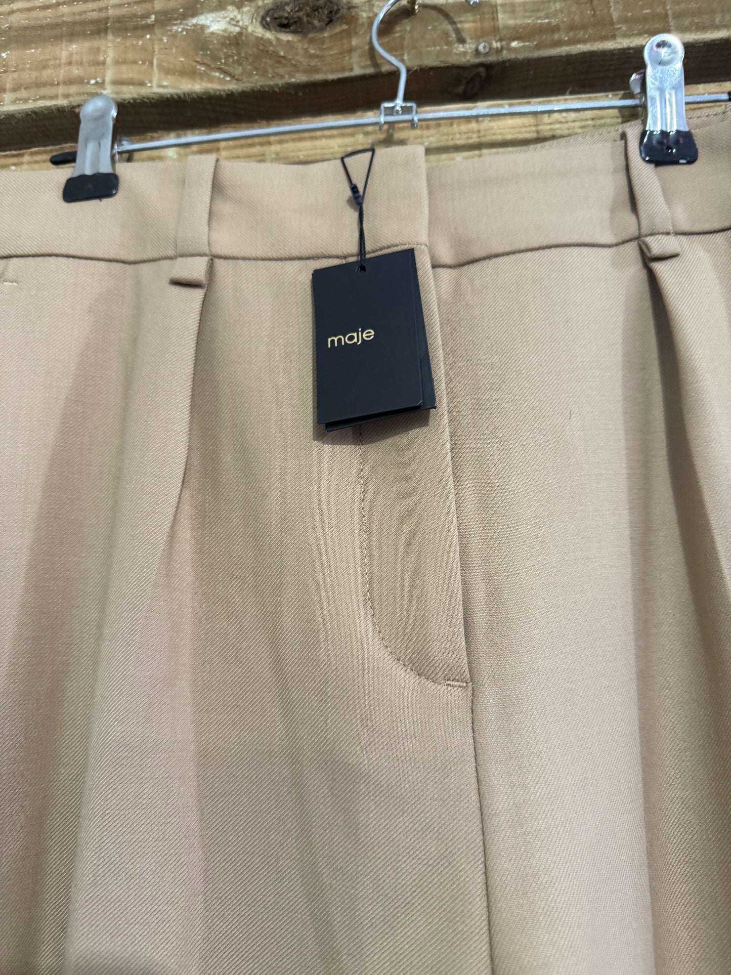 BNWT Maje wool beige trousers. 28”waist. Size UK8