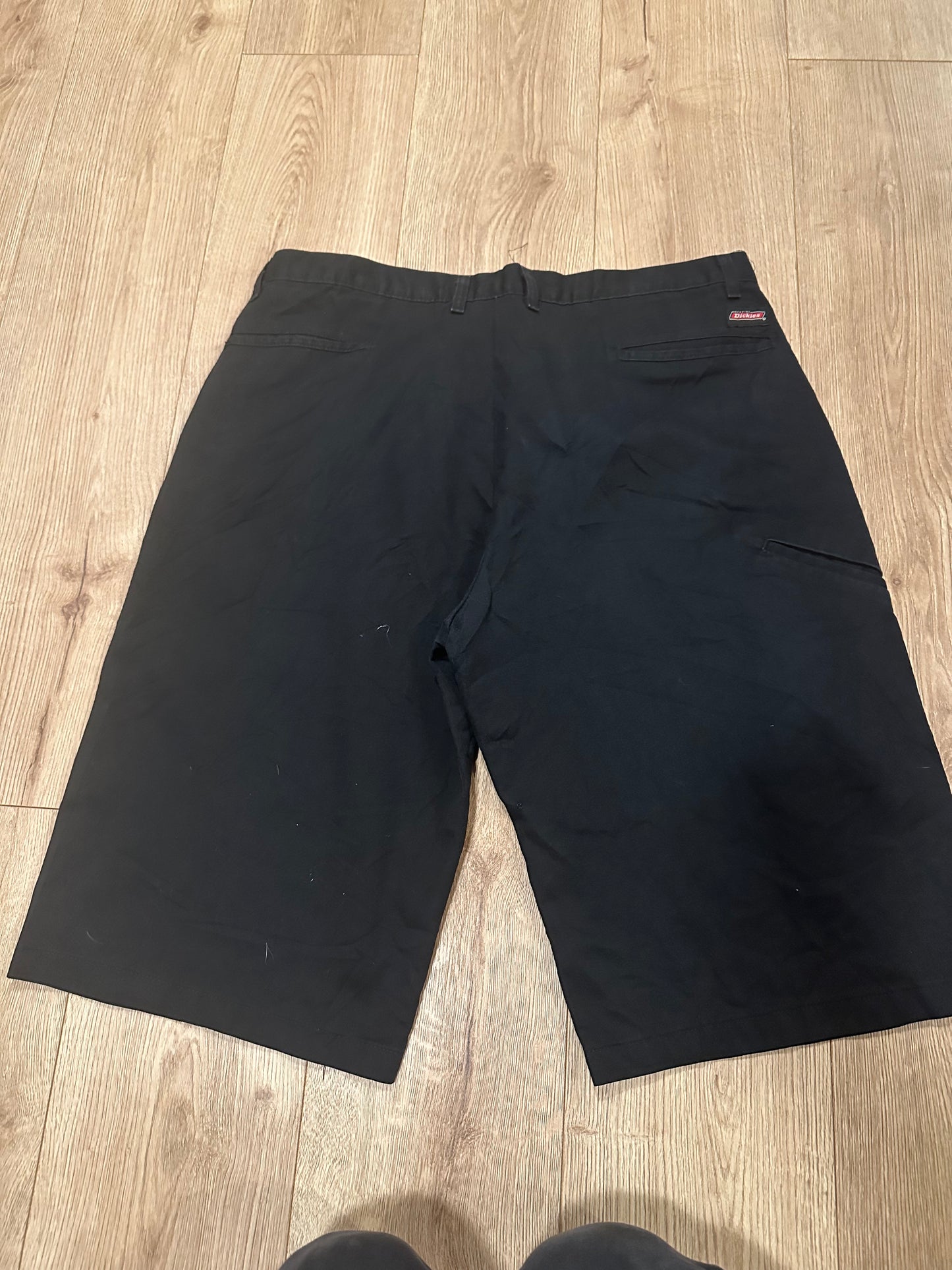 Vintage 90s Dickies black shorts. Workwear. 40” waist