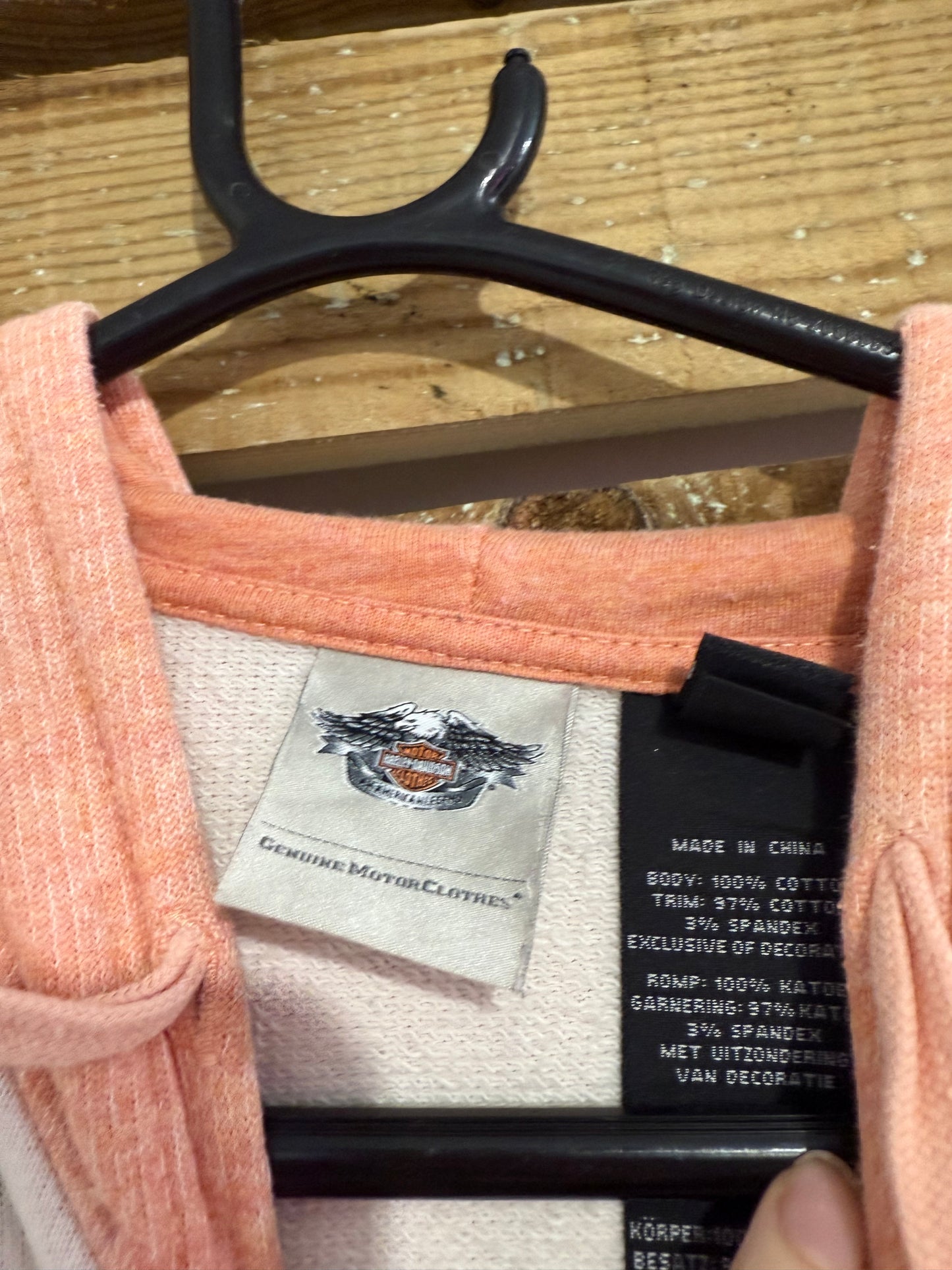 Vintage Y2K Harley-Davidson motorbike Spell-out hoodie. Hooded sweater. Pink. Size Large