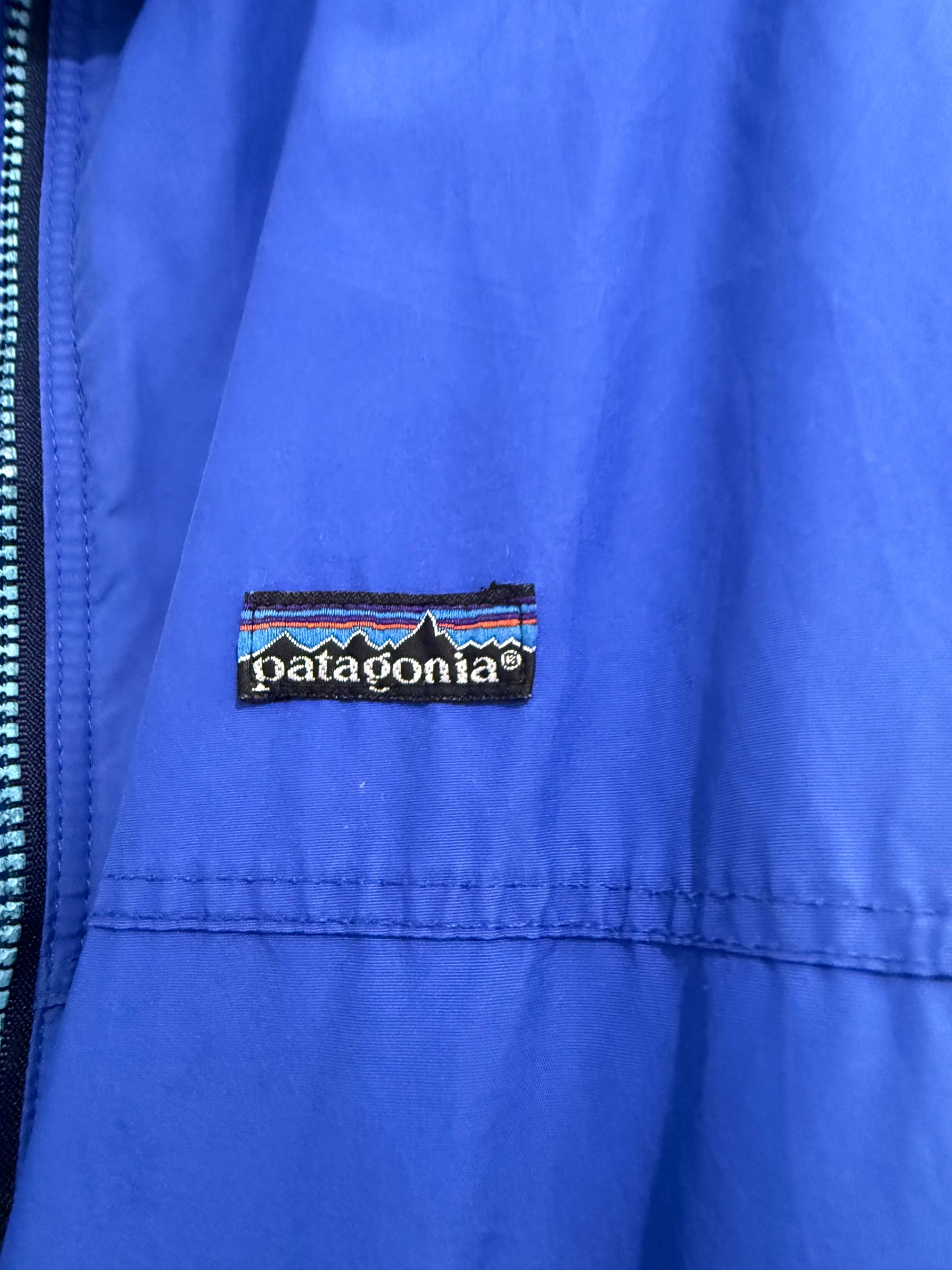 Vintage 90s Patagonia waterproof bomber Jacket. Size XL