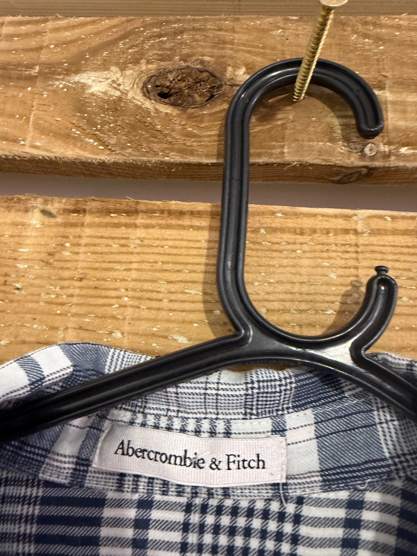 Vintage Y2K Abercrombie & Fitch checked flannel plaid button up top/ shirt. Size Small.