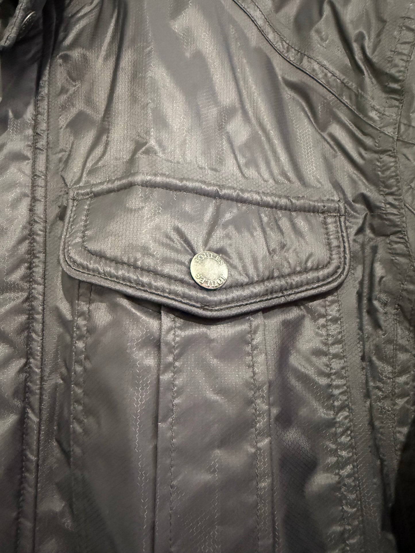 Vintage Y2K Joules rain jacket. Black. Size Medium.