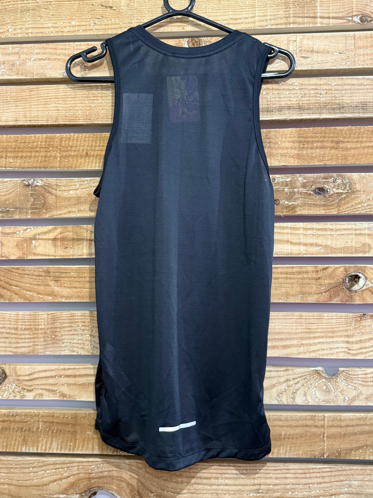 BNWT Nike Dri-fit Vest. Black. Size small.