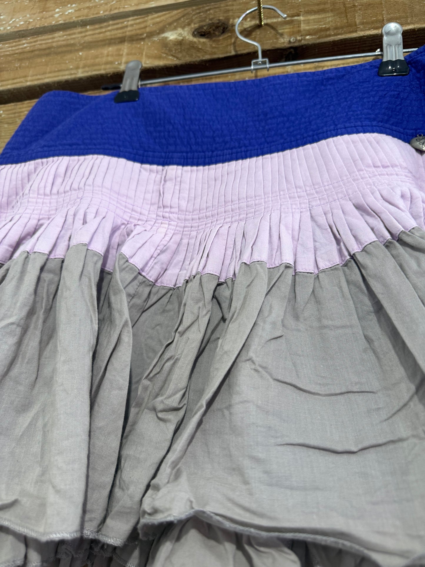 Vintage Y2K Pepe Jeans rara mini skirt. Size Large. 35” waist.