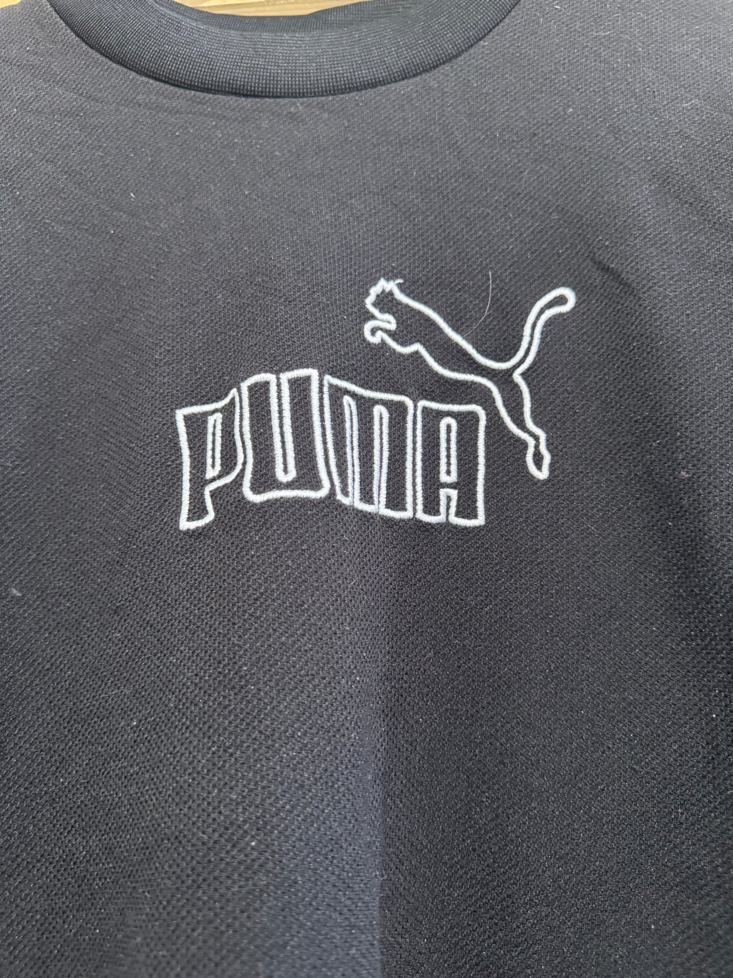 Vintage 90s Puma spell-out sweater/ sweatshirt. Black. Size Large.