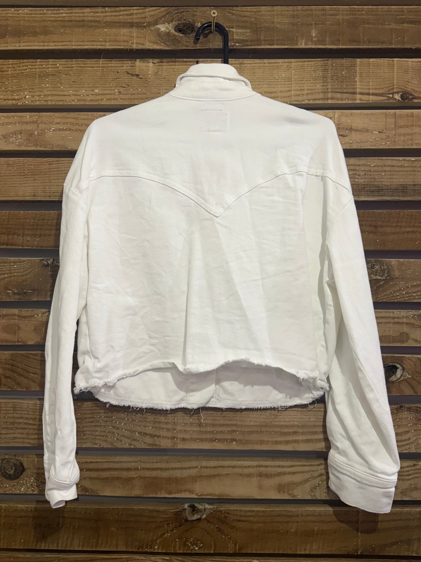 Vintage Y2K Wrangler white denim jacket. Size small. Western/ cowgirl.