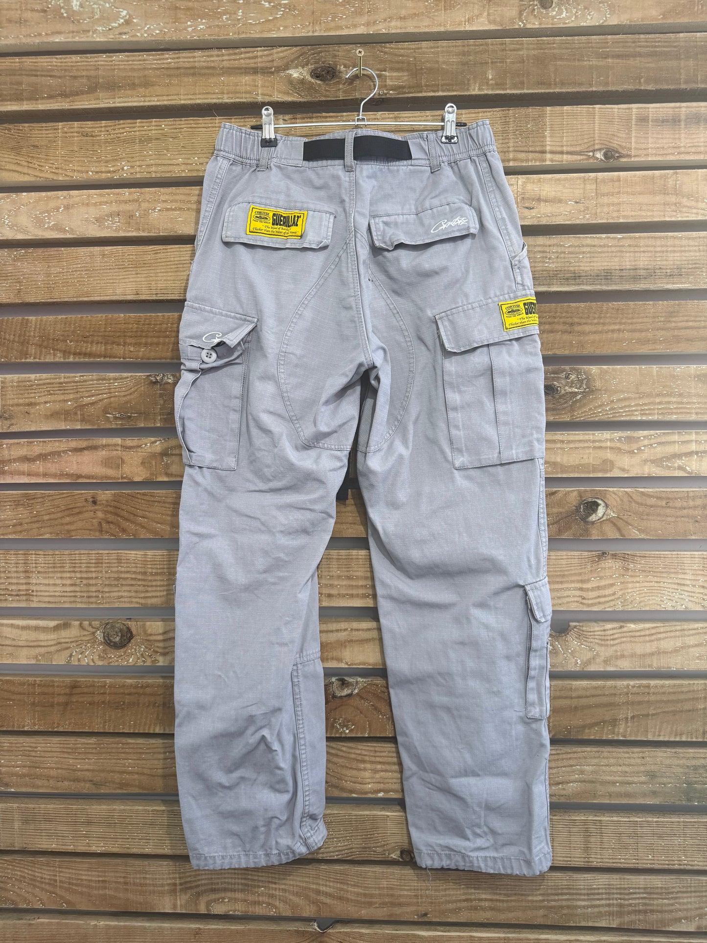 Corteiz Guerillaz cargo jeans pants/ trousers. Stone. Small. 28-30” waist.