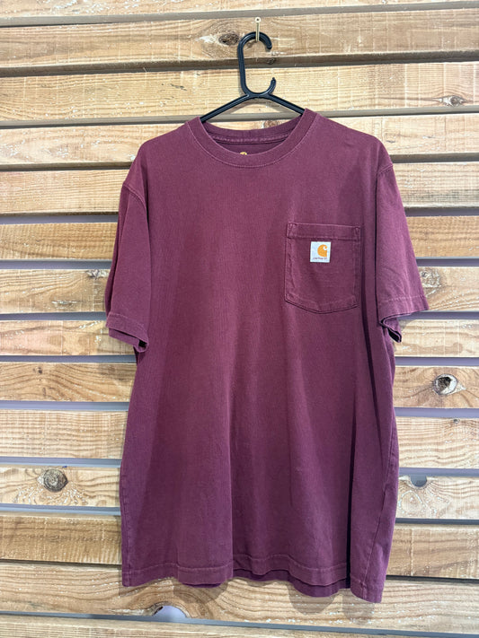 Carhartt logo pocket t-shirt. Burgundy. Workwear/ cowboy/ USA. Size medium.