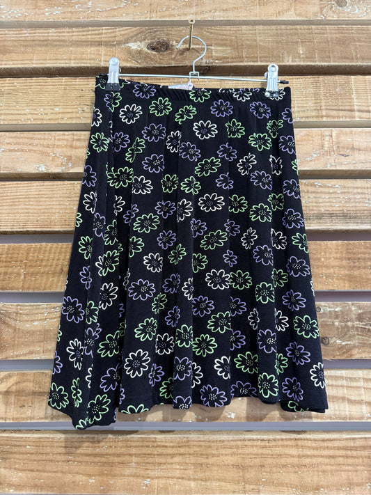 Vintage 90s floral black mini skirt. Size Small.