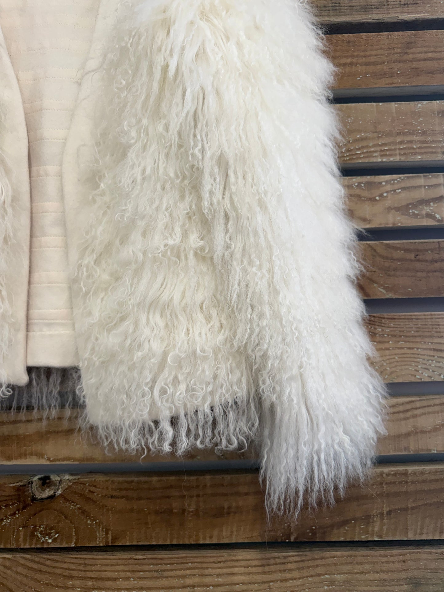 Burberry Prorsum shearling white wool cashmere open Jacket. Fluffy.