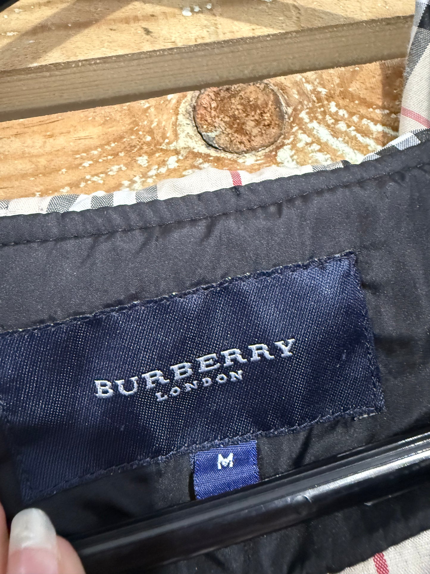 Vintage 90s Burberry nova check black rain jacket. Hooded. Size Medium.