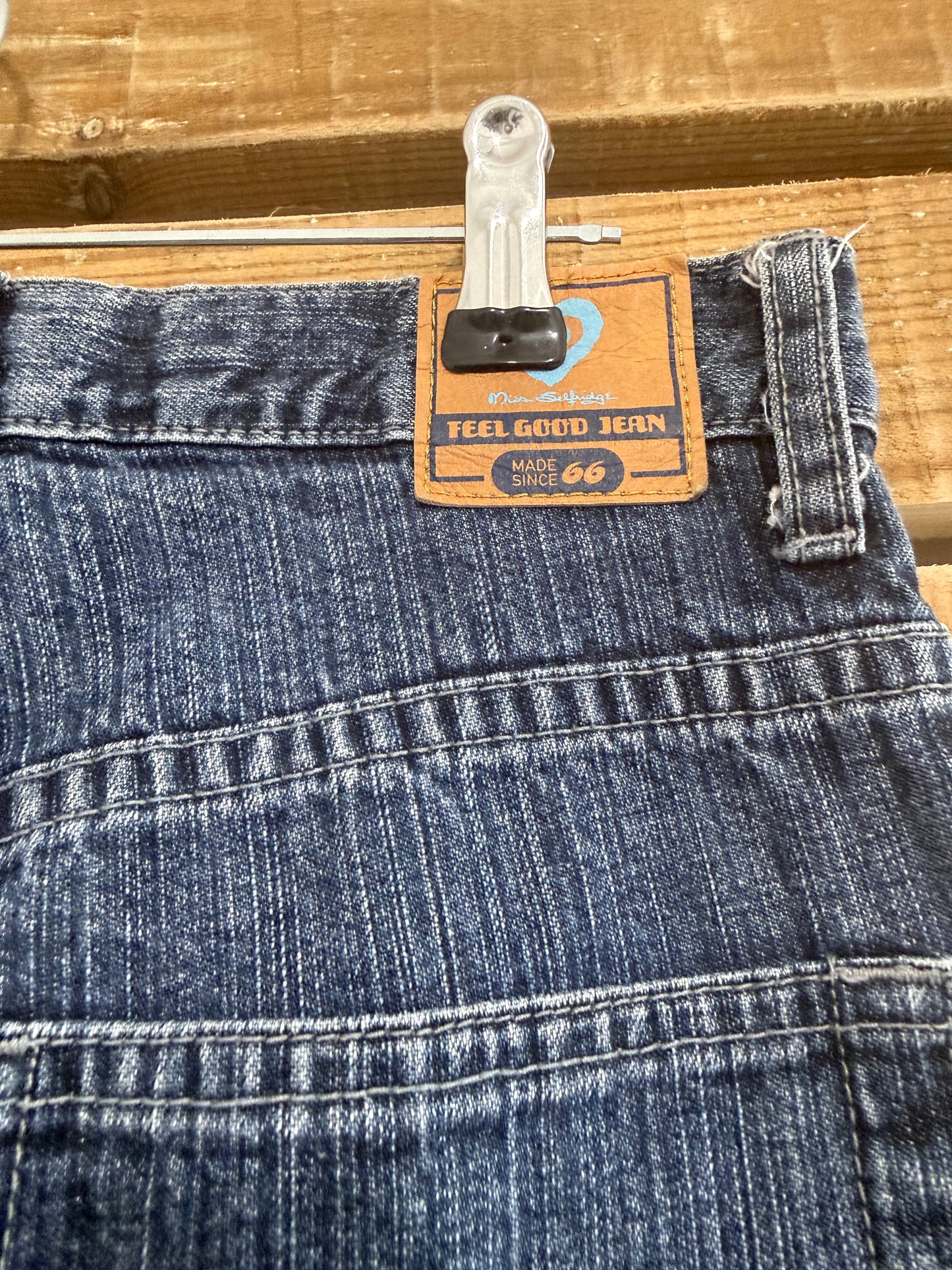 Vintage Y2K Miss Selfridge flared low rise jeans. Size UK8. 26” waist. 30” leg.