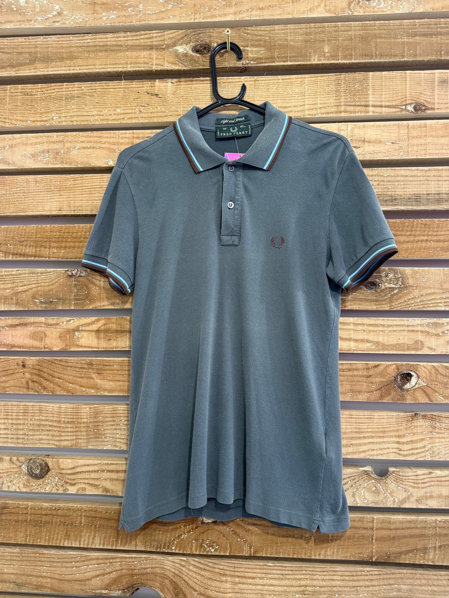 Vintage 90s Fred Perry polo shirt. Grey. Size Small. 38” chest.
