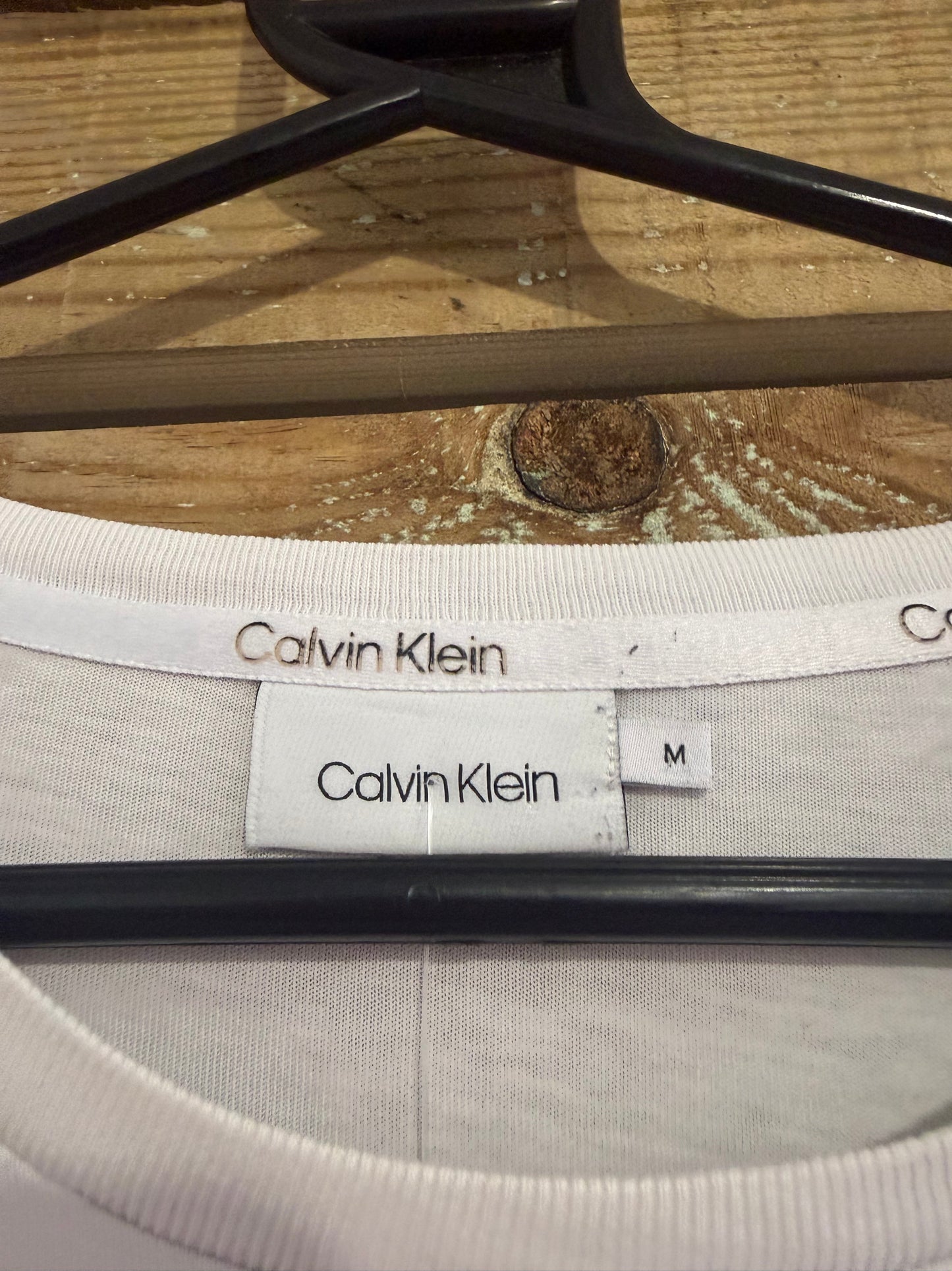 Vintage Y2K Calvin Klein logo T-shirt. White. Size Medium.