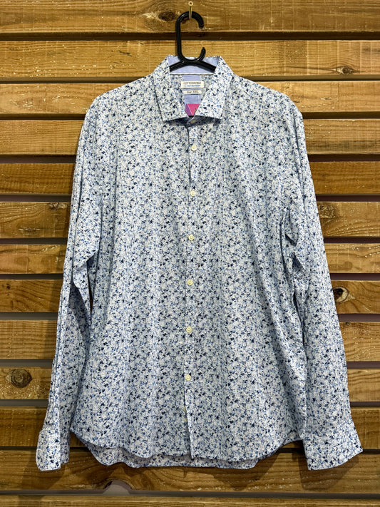 Cotton & Silk floral flower shirt - Size Large.