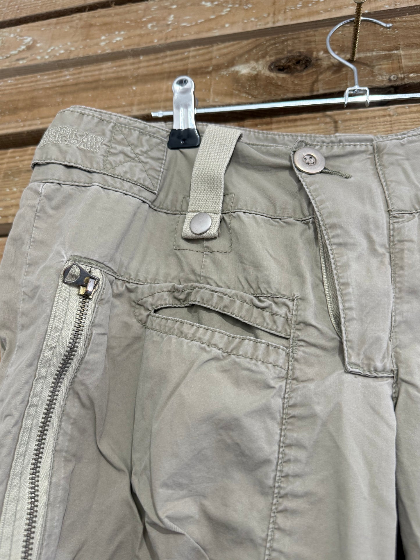 Vintage Y2K Replay capri cargo pants. Gorpcore. Cropped trousers. Summer. Size 10-12.