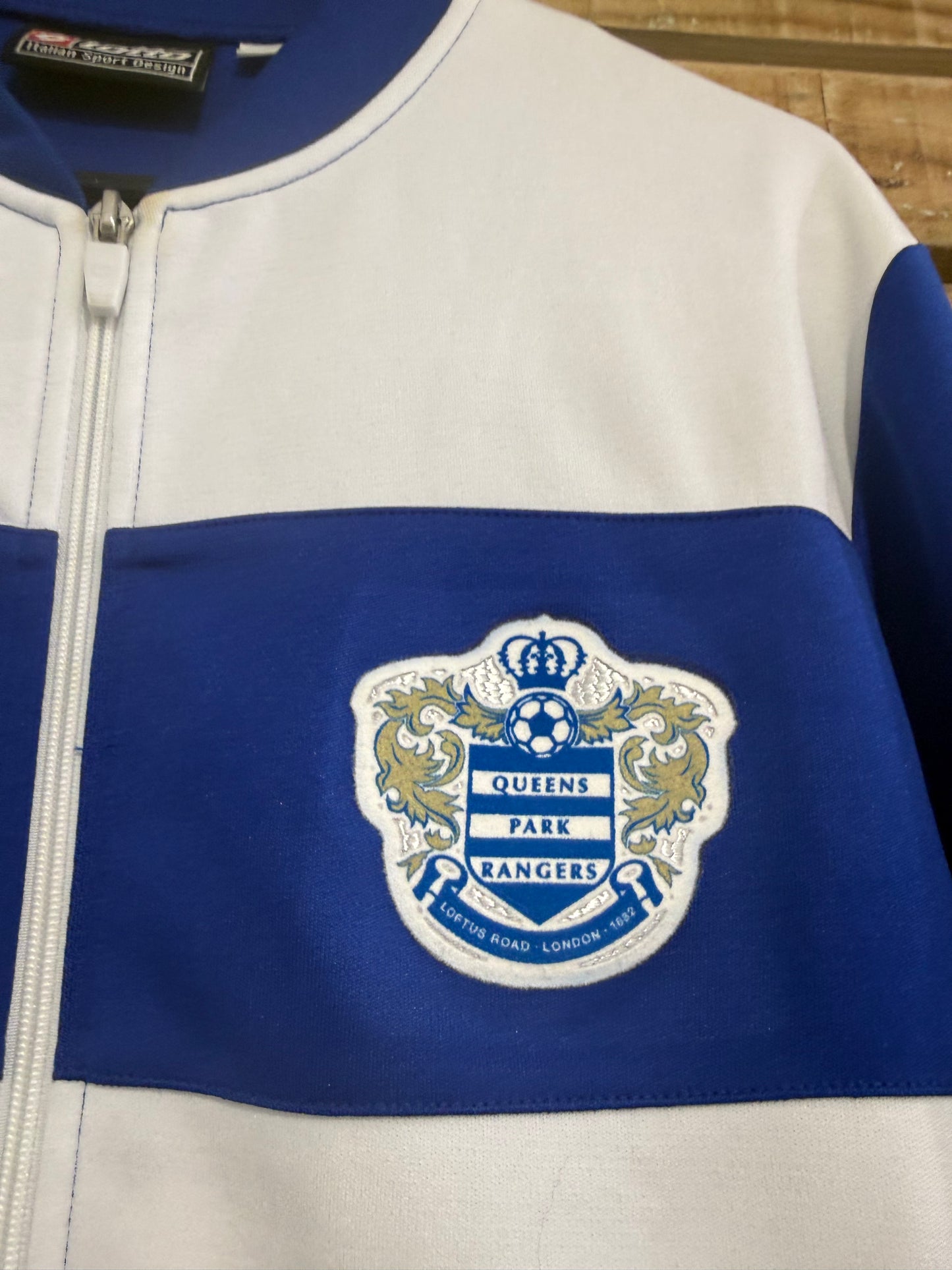 Queens Park Rangers (QPR) Lotto 2013-2014 track jacket/ training jacket. Football. Size Large.