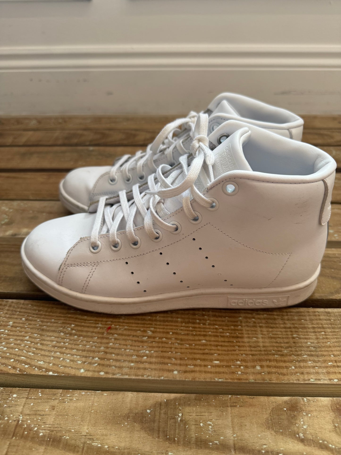 Adidas Stan Smiths high top trainers/ sneakers. Size 38.5 (UK5.5)