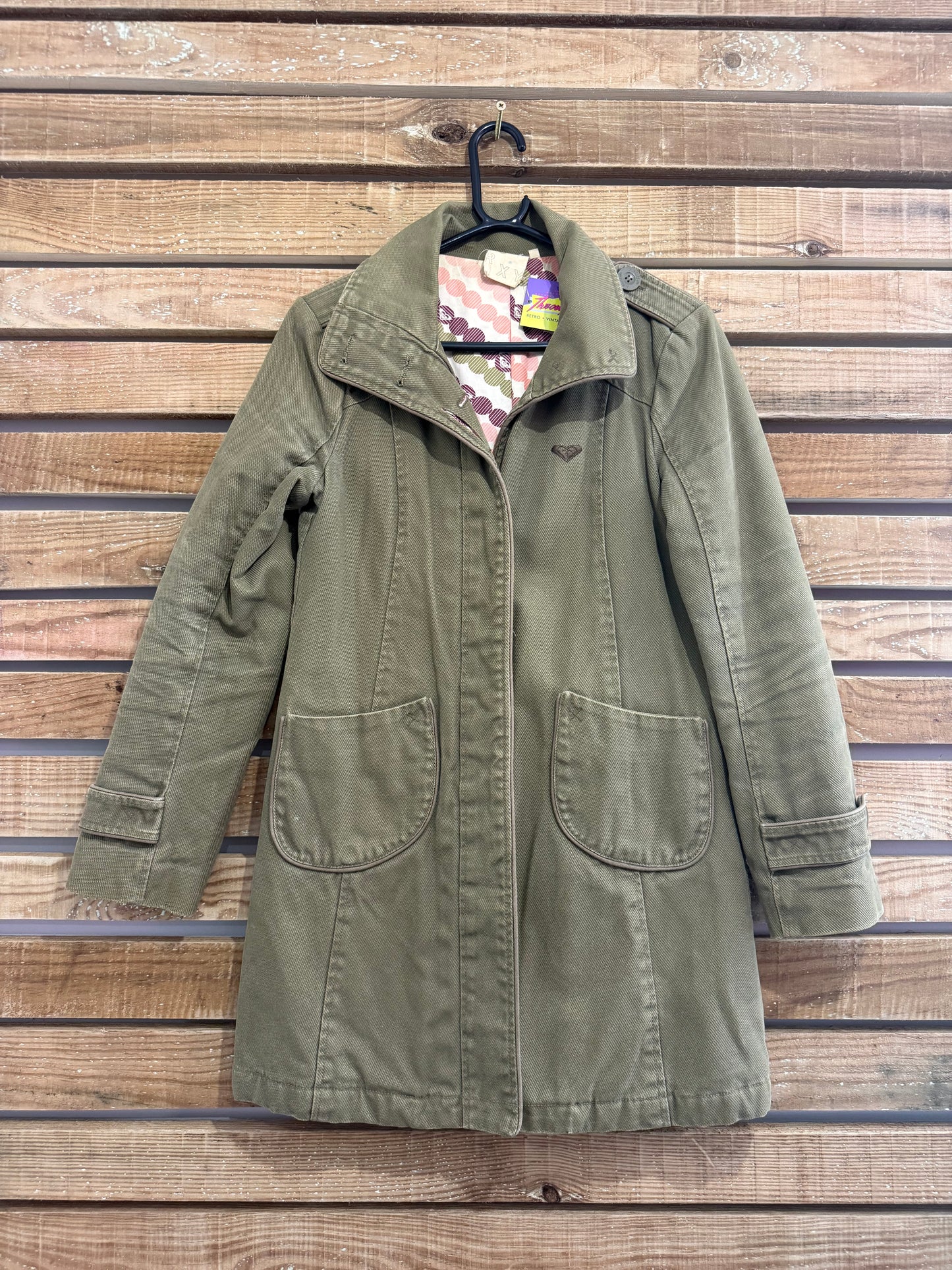 Vintage Y2K Roxy parka coat/ jacket. Khaki. Size small.
