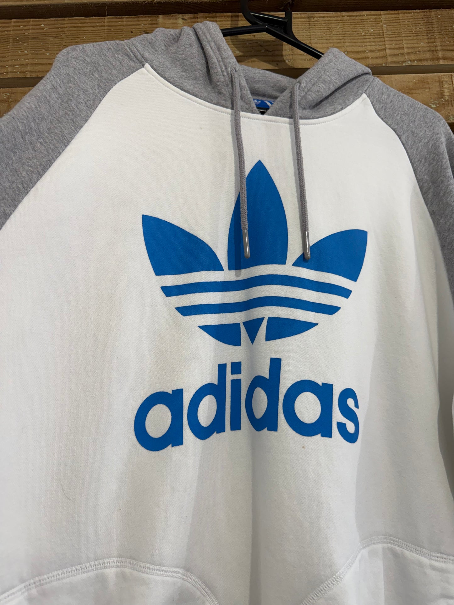 Vintage Y2K Adidas Spell-out hoodie/ hooded sweater. Size XL