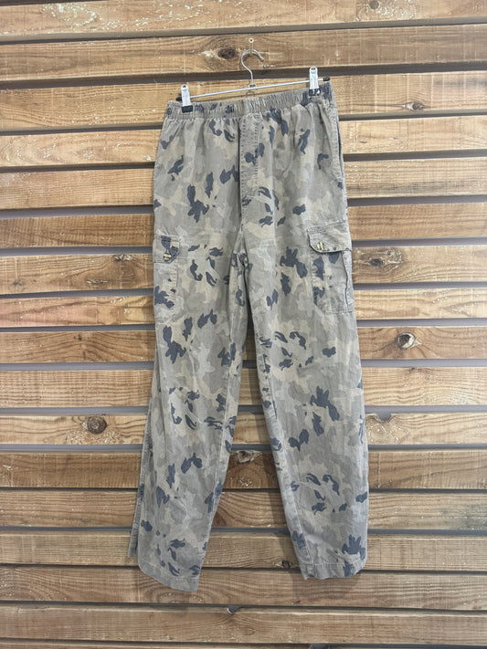 Vintage 90s Camo trousers/ pants. Waist 27-34” Fishing/ Festival/Summer.