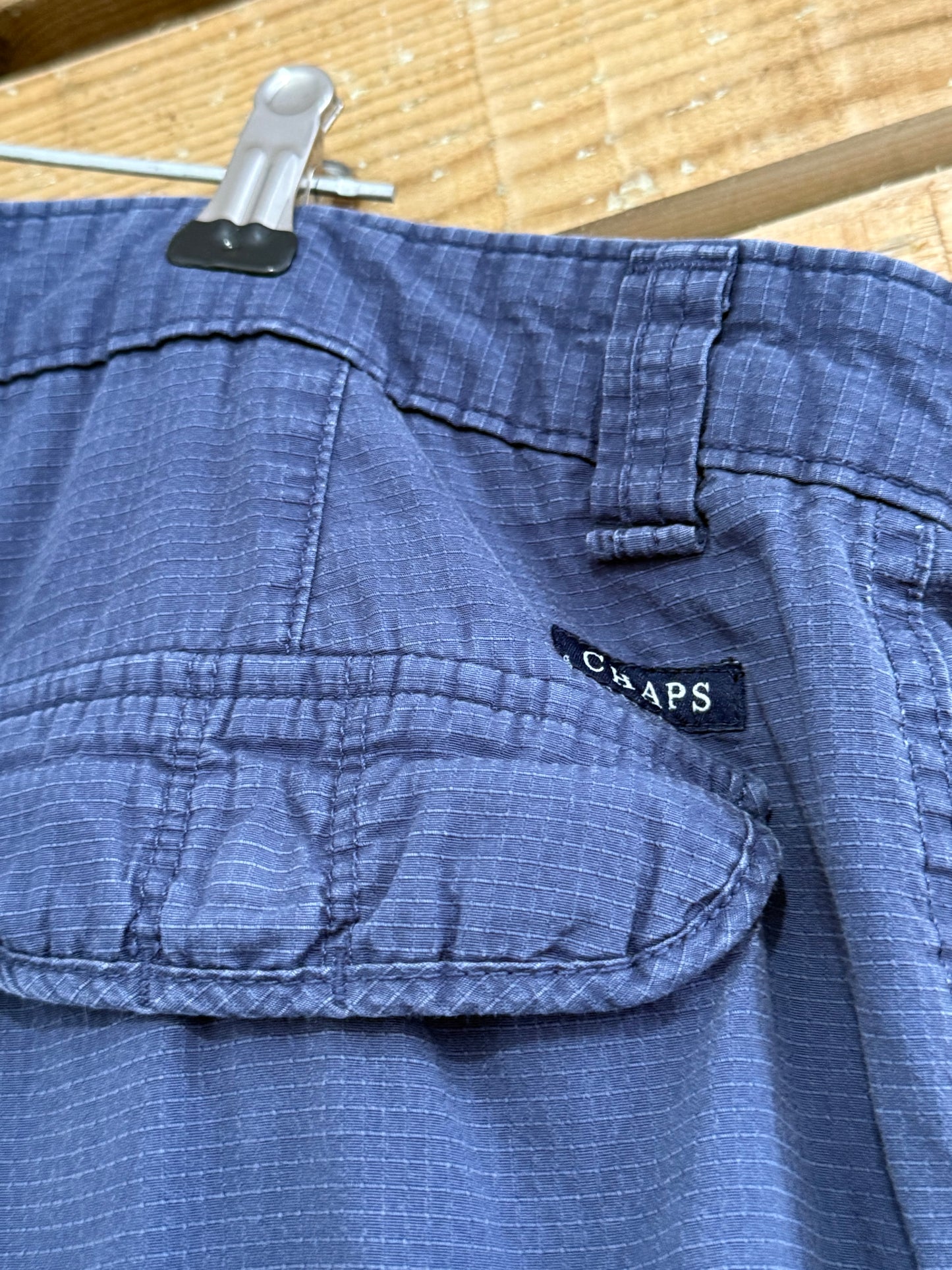 Vintage 90s Chaps-Ralph Lauren cargo cotton shorts. 40” waist. Blue. Golf/summer/holiday.