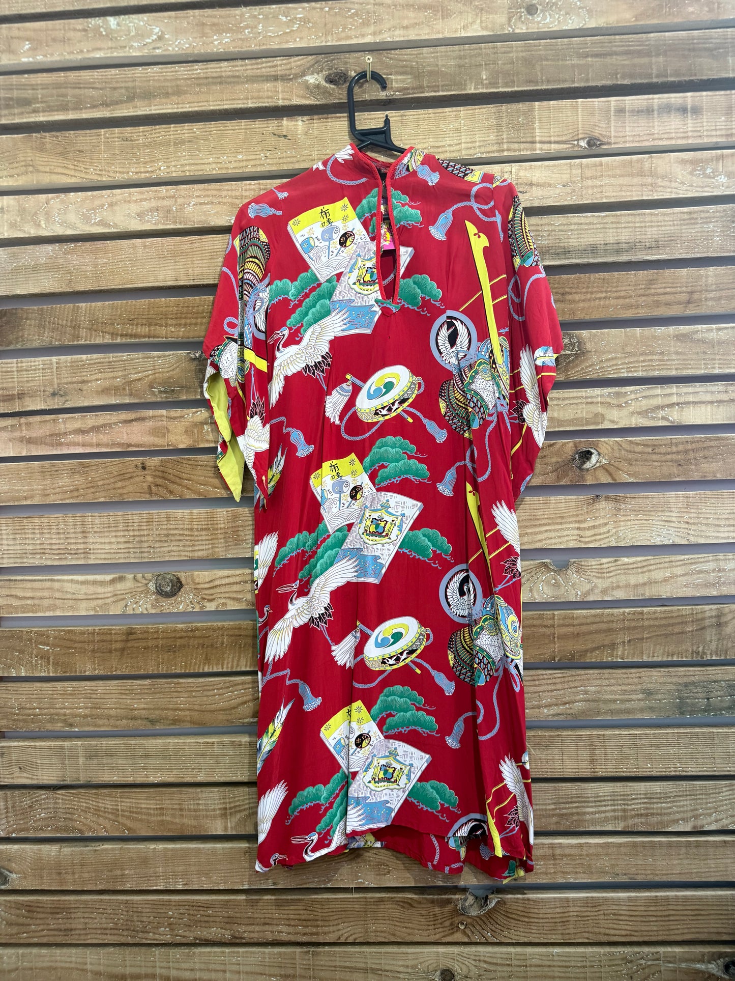 Vintage 40s/ 50s oriental pake muu Hawaiian dress. Rockabilly/ pin up. Size 8-10