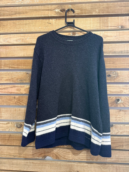 Vintage Y2K Paul Smith stripe/ embroidered logo jumper. Size Large.