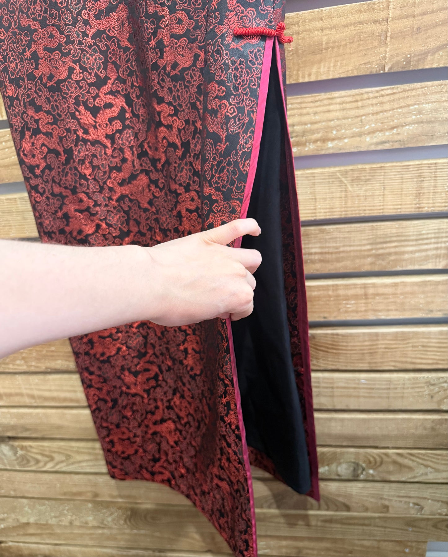 Vintage 70s Chinese long cheongsam dress. Red. Size 8