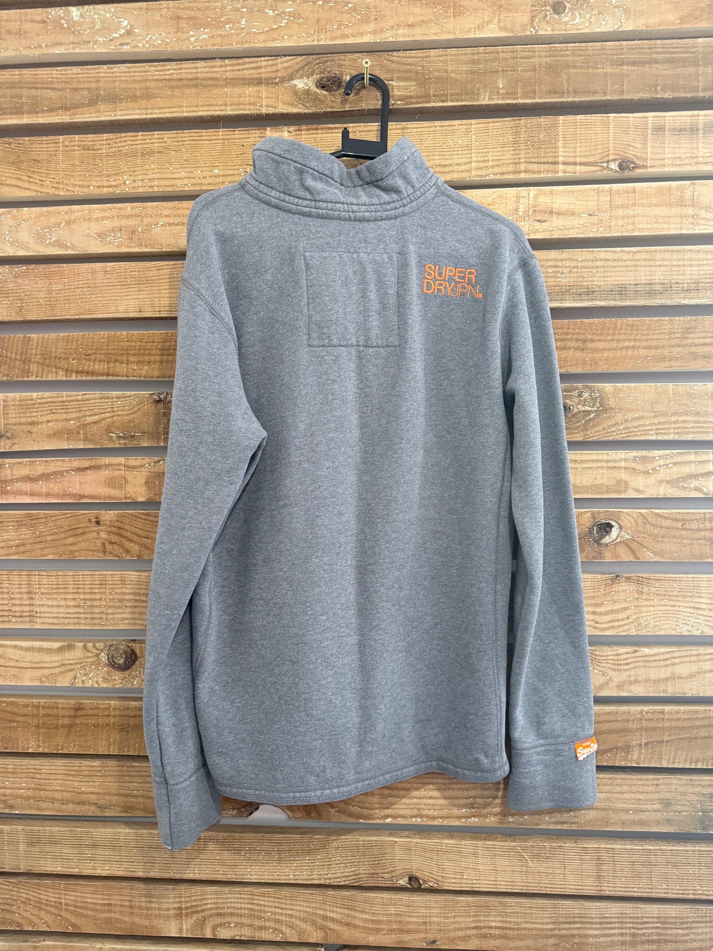 Vintage Y2K Superdry 1/4 button up jumper/ sweater. Grey. Size Large.
