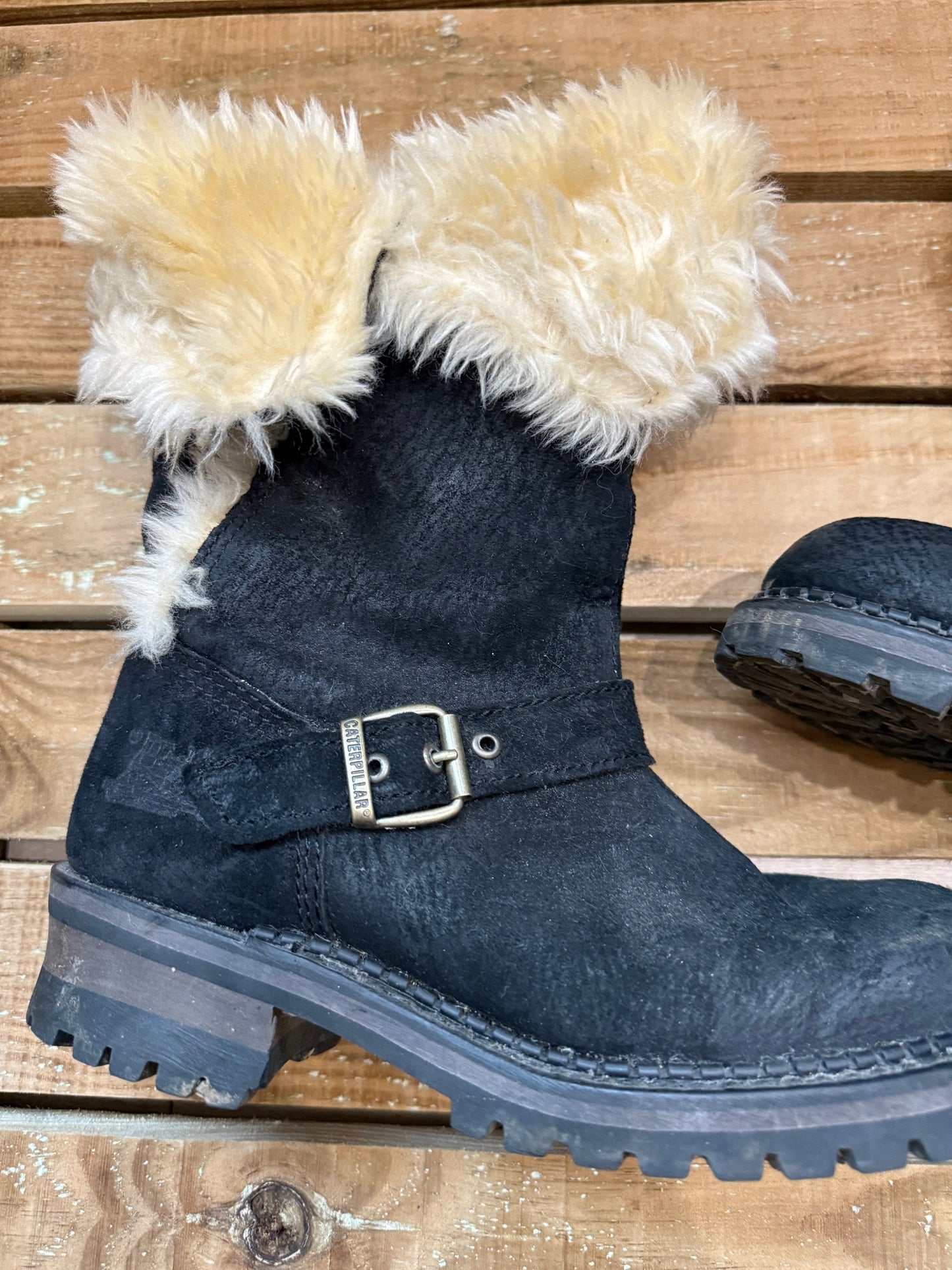 Vintage Y2K CAT Caterpillar Fur lined Mid Calf Leather Buckle Boots Size 5,EU38