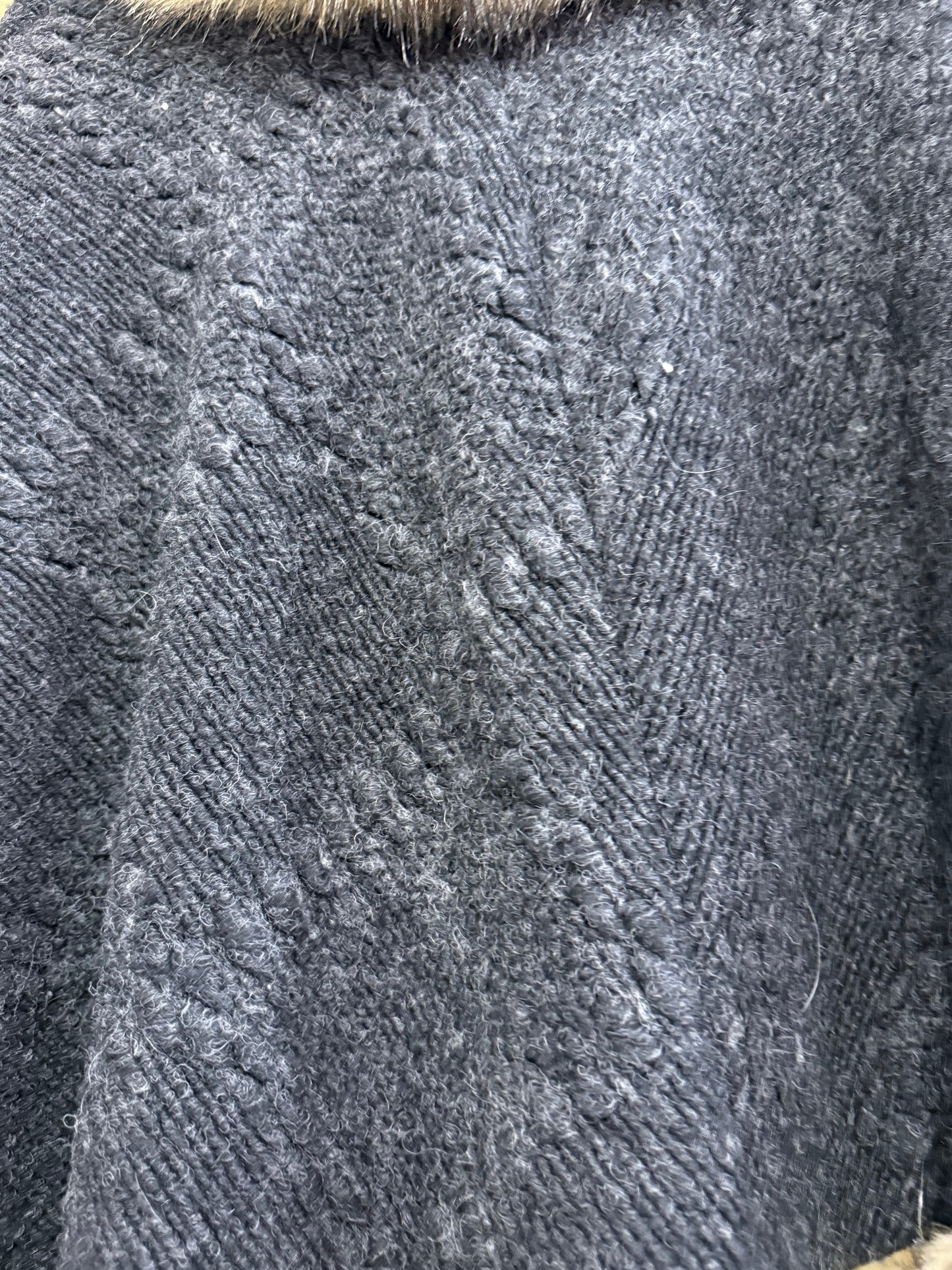 Vintage Y2K faux fur & wool cape. Christmas/ Party/ winter. Free sizing.