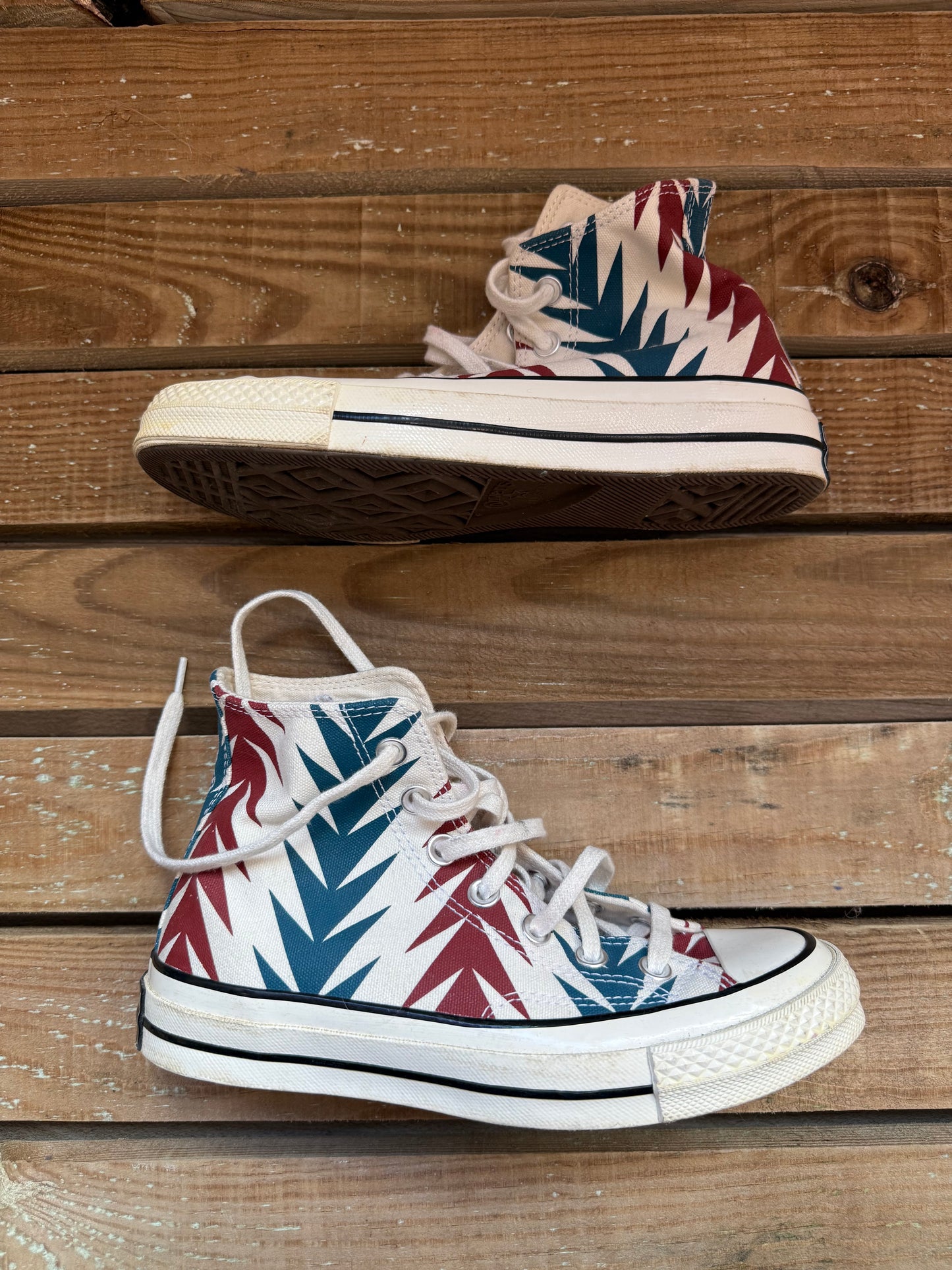 Converse Chuck Taylor All Star '70 Hi "Chili Paste" archival print trainers. UK4, EU37