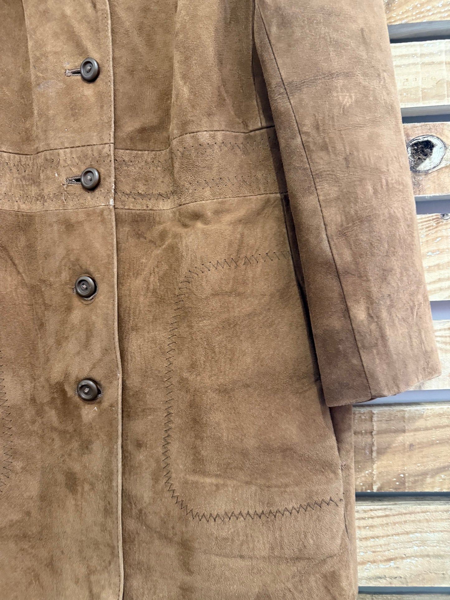 Vintage 70s suede leather brown jacket. Coachella/ Hippy/ Yellowstone/ festival/ boho. Size Small.