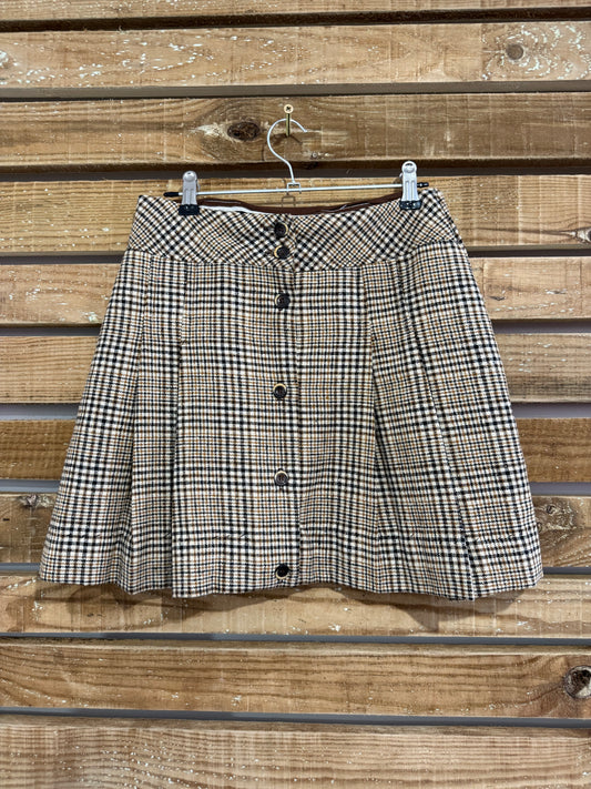 Vintage 70s mini skirt. Tartan/ check print wool skirt. Size 8. 27” waist.